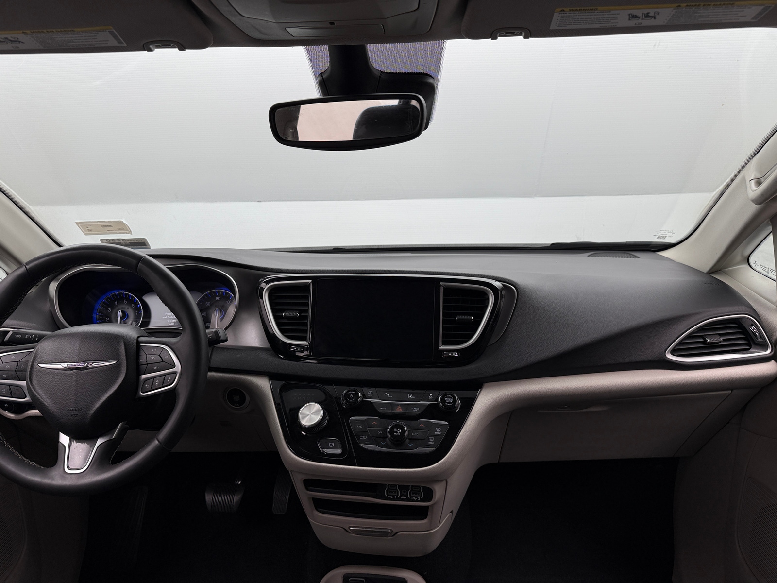 Thumbnail: 2023 Chrysler Pacifica - 2