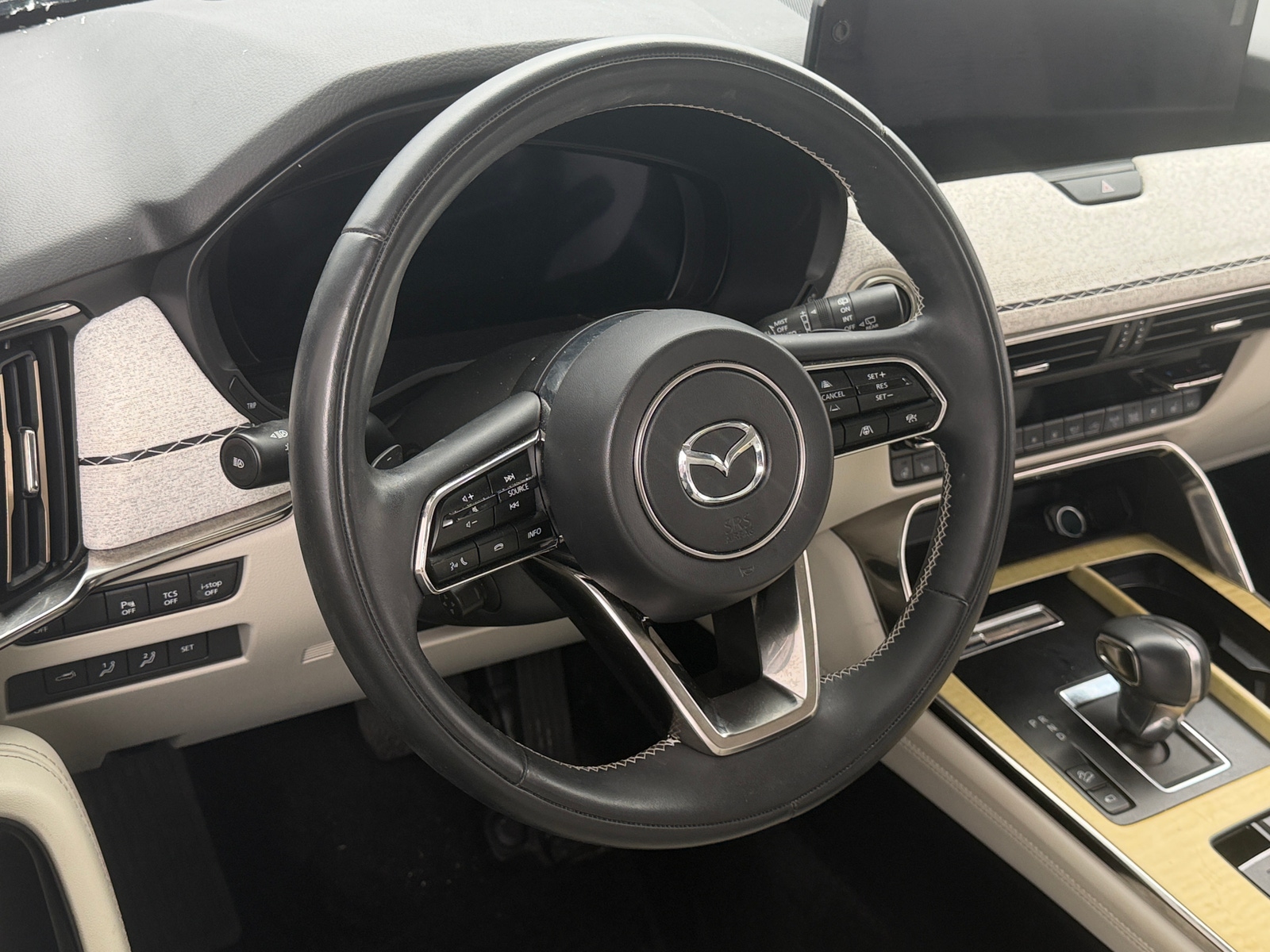 Thumbnail: 2024 Mazda CX-90 - 4