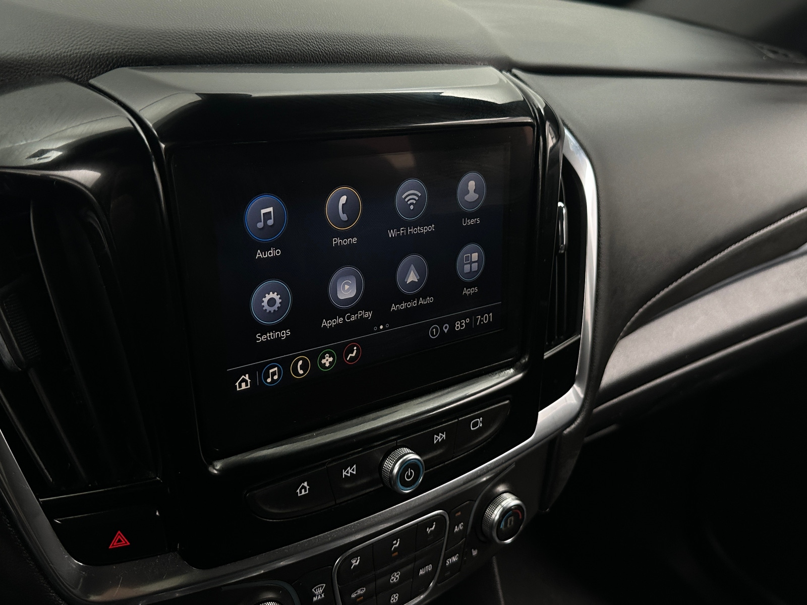Thumbnail: 2023 Chevrolet Traverse - 4