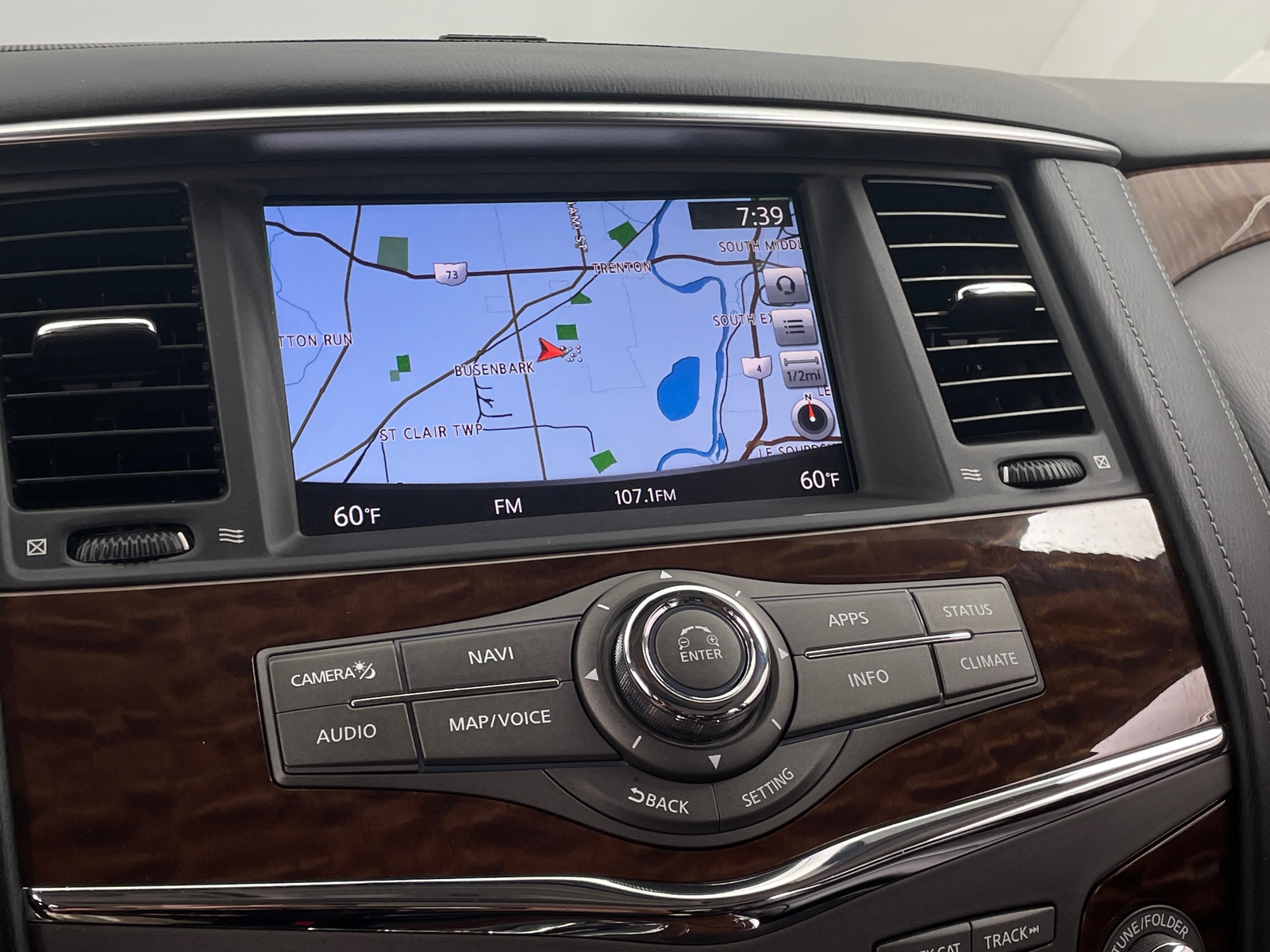 Thumbnail: 2018 Nissan Armada - 3