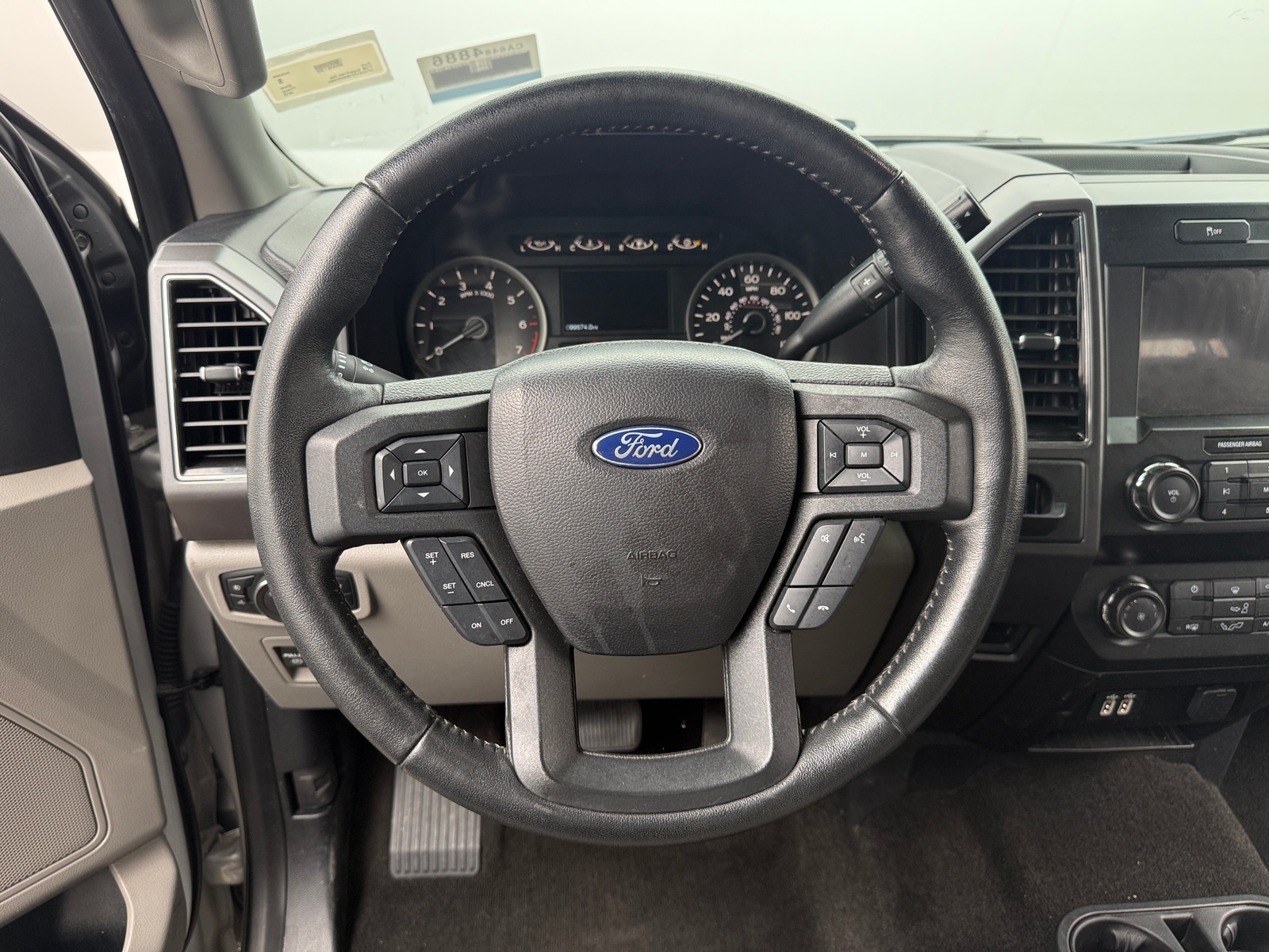 Thumbnail: 2019 Ford Econoline - 5