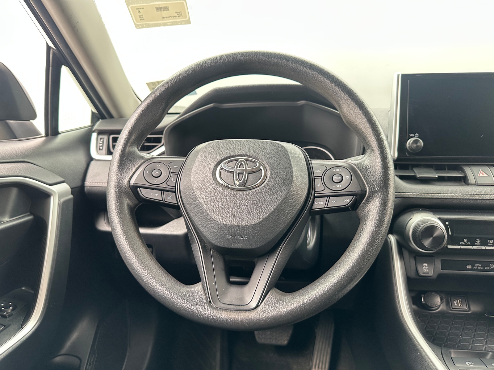 Thumbnail: 2023 Toyota RAV4 - 5