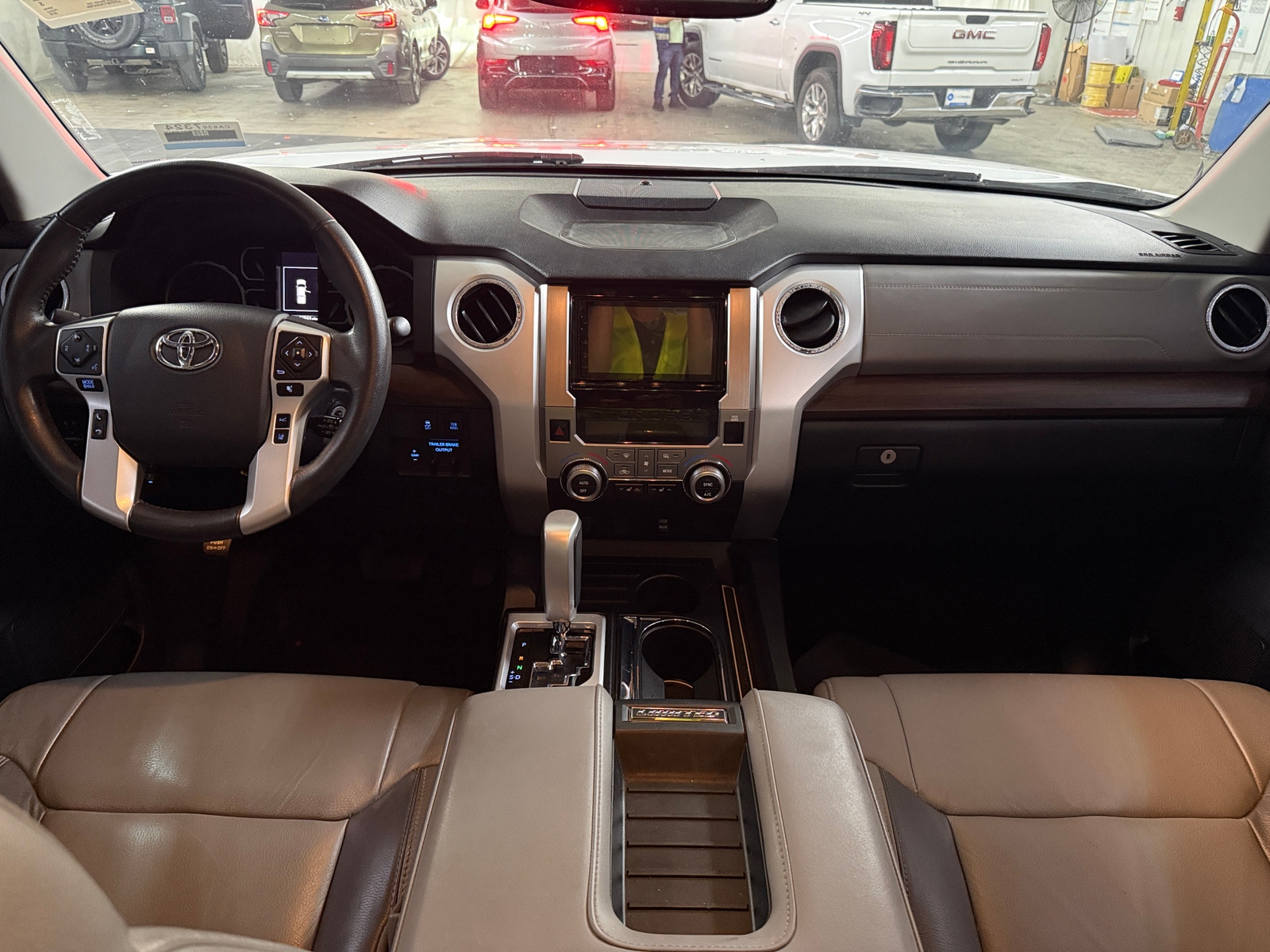 Thumbnail: 2019 Toyota Tundra - 2