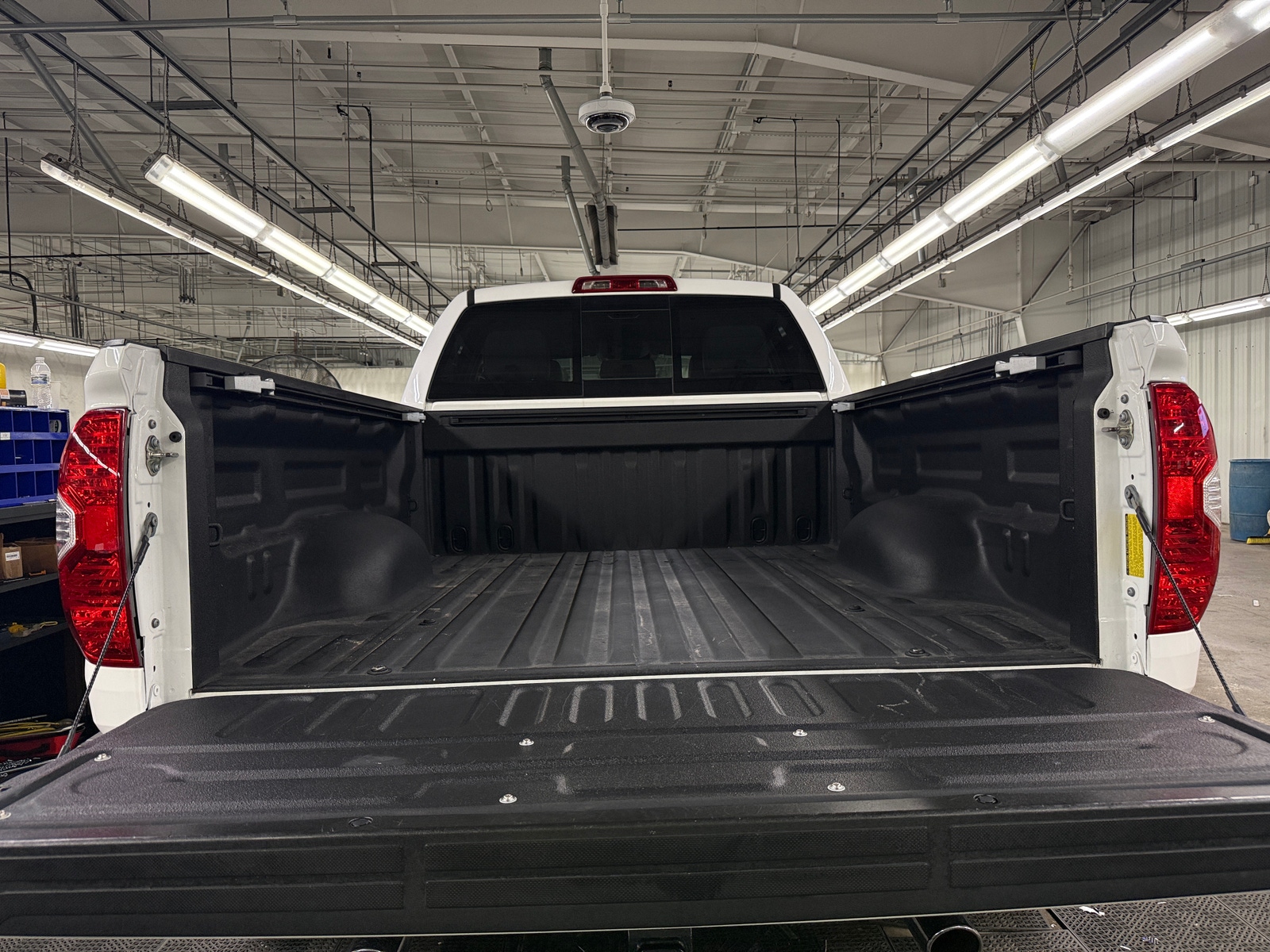 Thumbnail: 2019 Toyota Tundra - 6