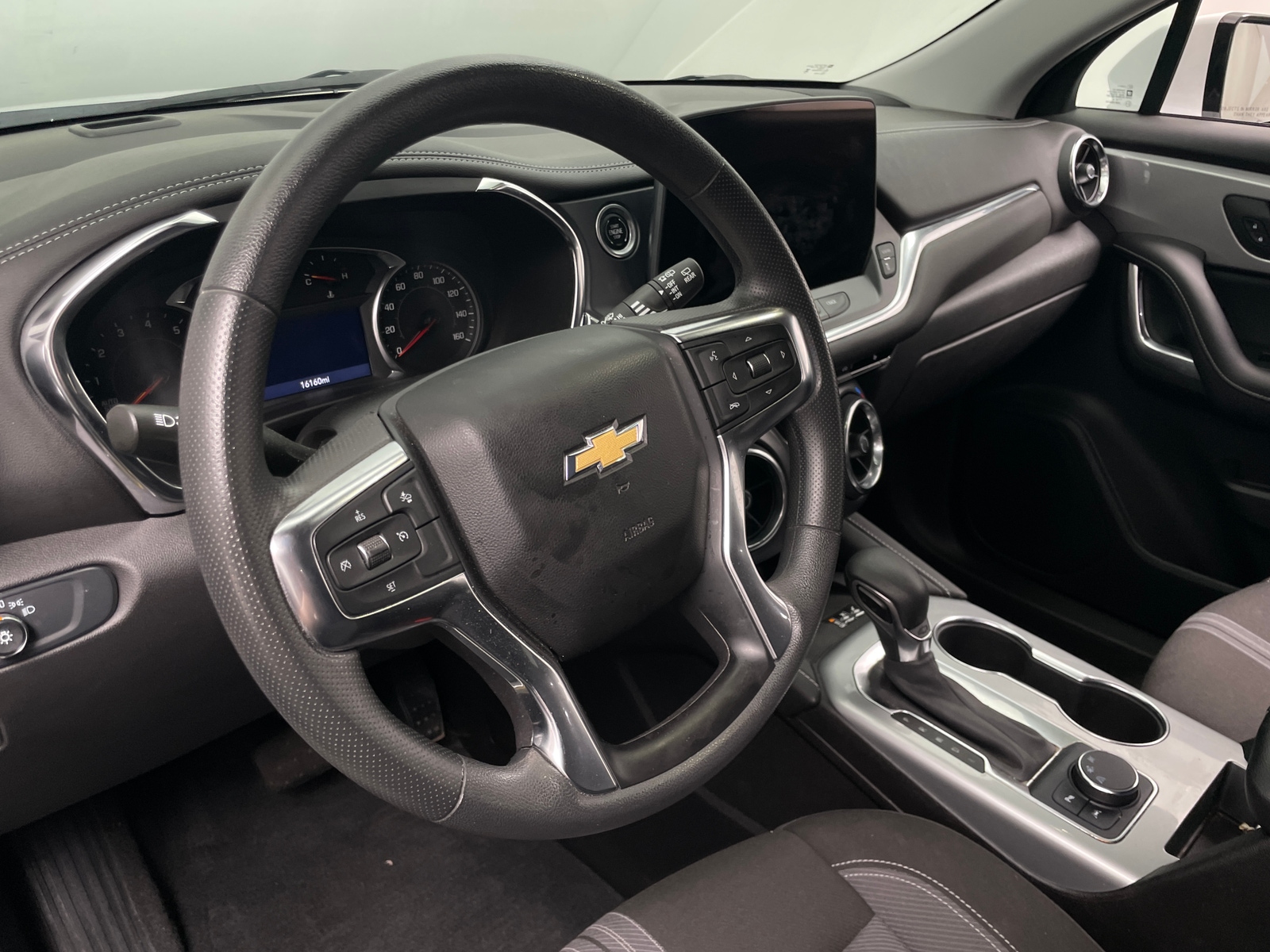 Thumbnail: 2024 Chevrolet Blazer - 5