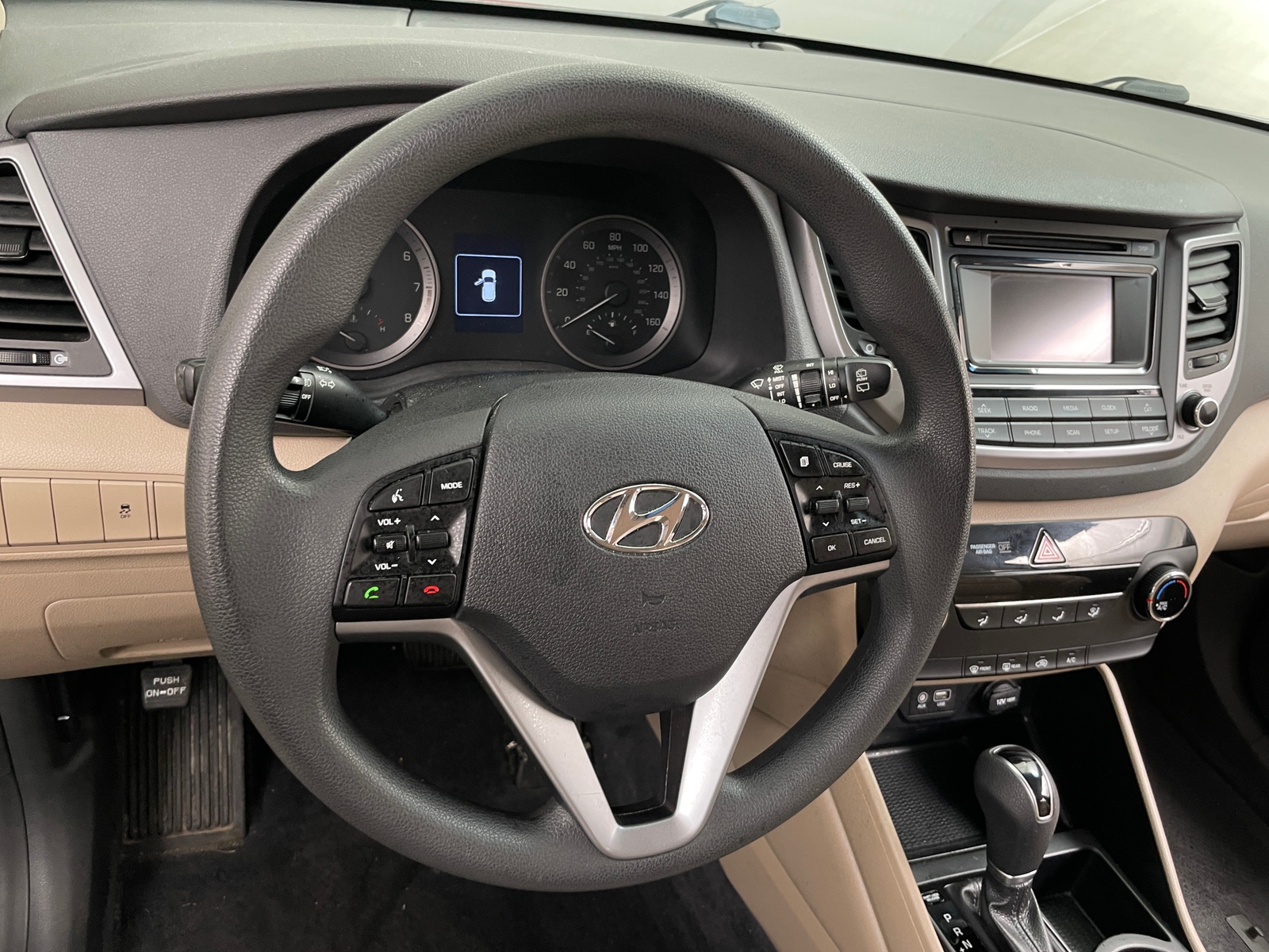 Thumbnail: 2016 Hyundai Tucson - 5