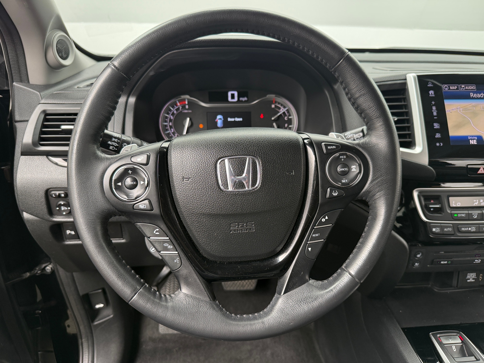 Thumbnail: 2017 Honda Pilot - 5