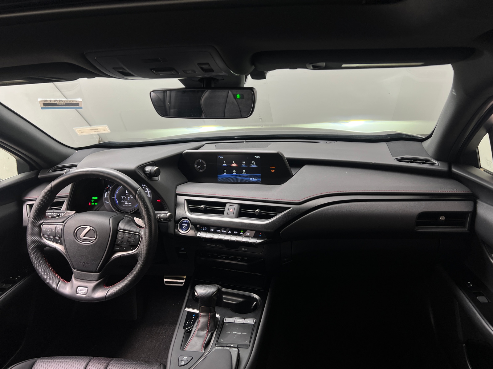 Thumbnail: 2019 Lexus UX - 3