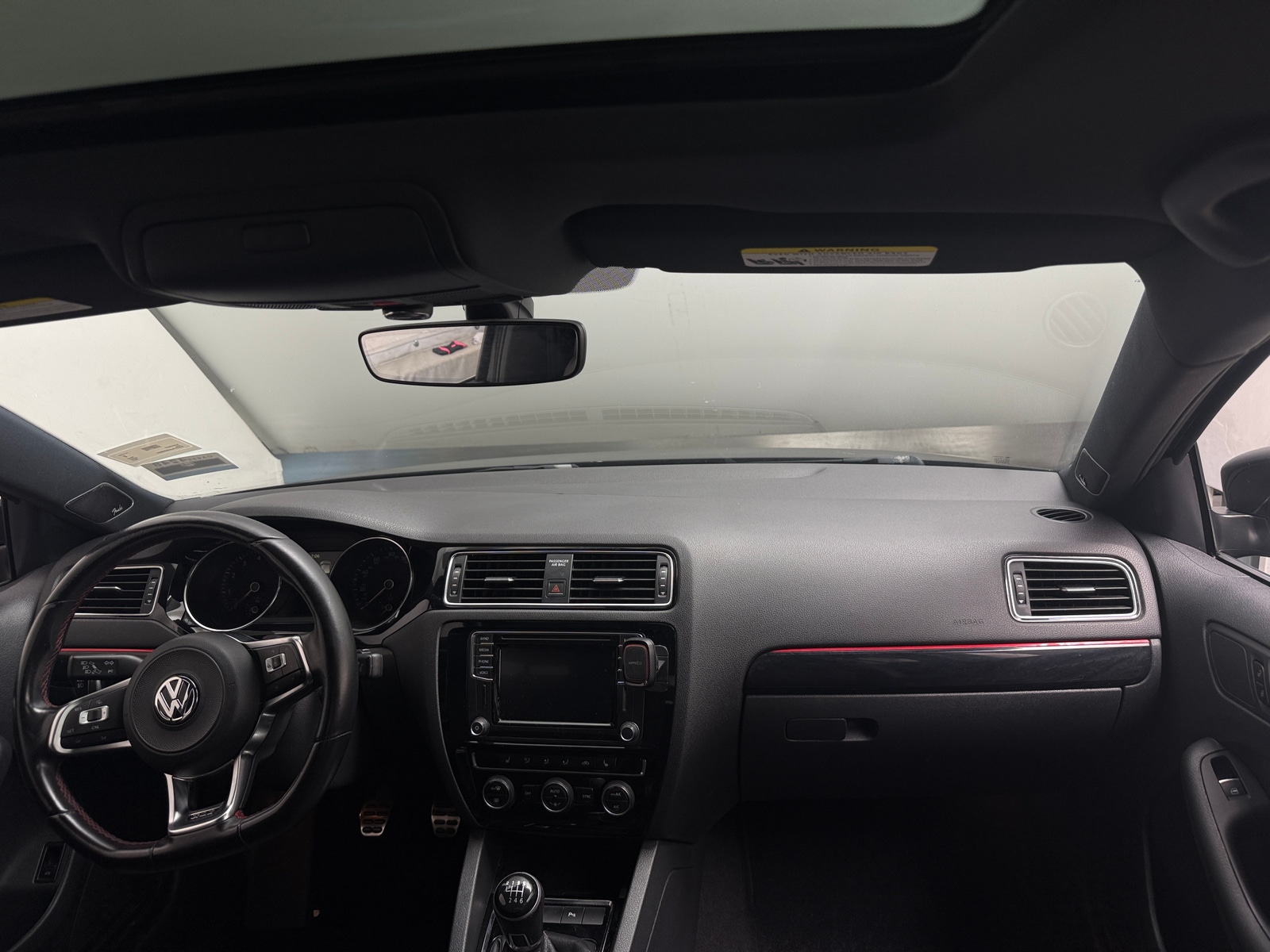 Thumbnail: 2017 Volkswagen Jetta - 2