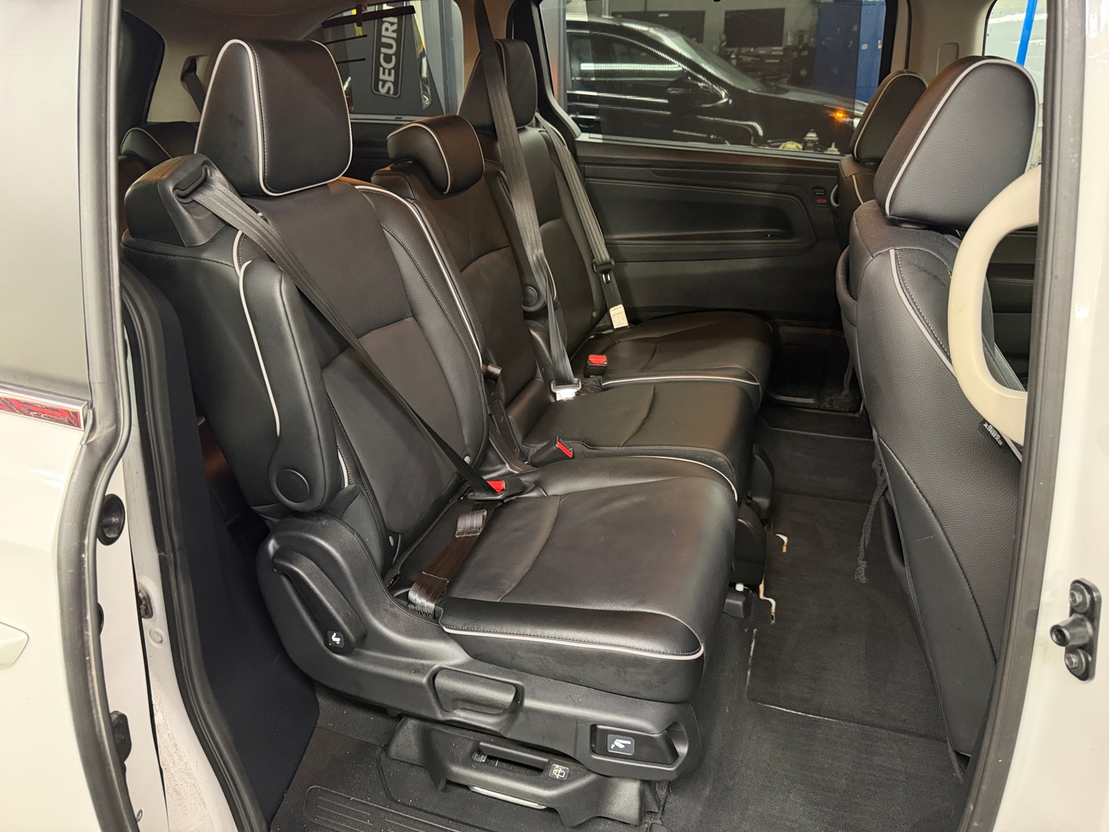 Thumbnail: 2025 Honda Odyssey - 6