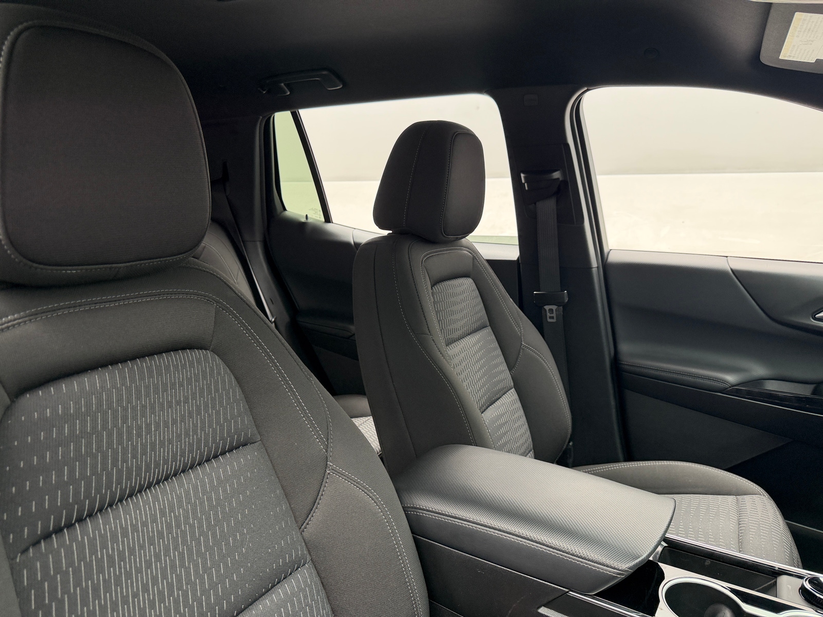Thumbnail: 2026 Chevrolet Equinox - 2