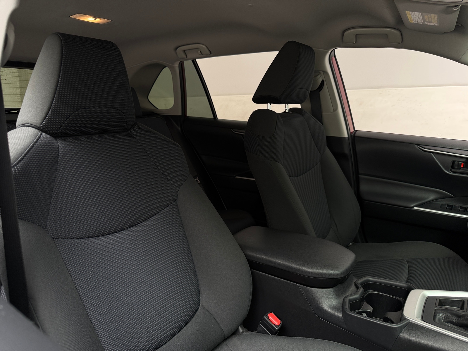Thumbnail: 2020 Toyota RAV4 - 2