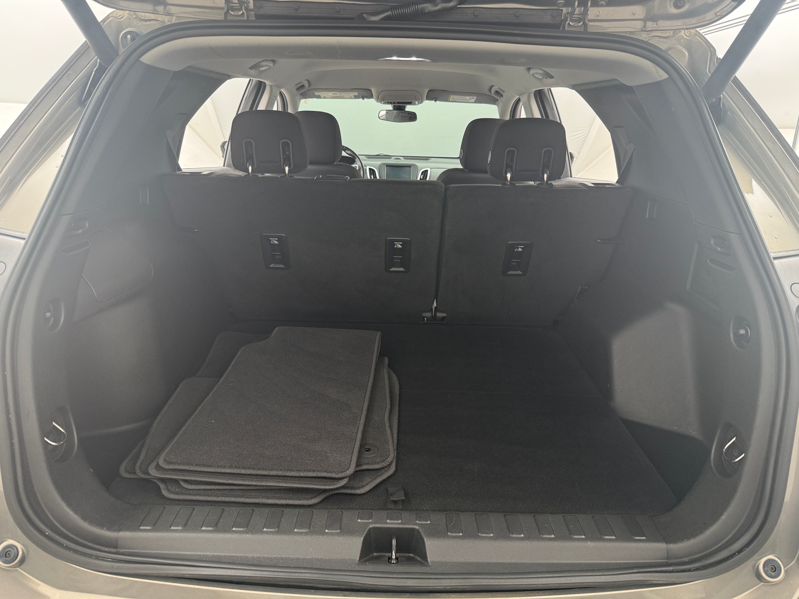 Thumbnail: 2018 Chevrolet Equinox - 7