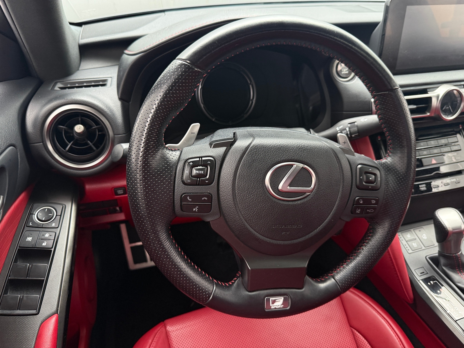 Thumbnail: 2022 Lexus IS - 5