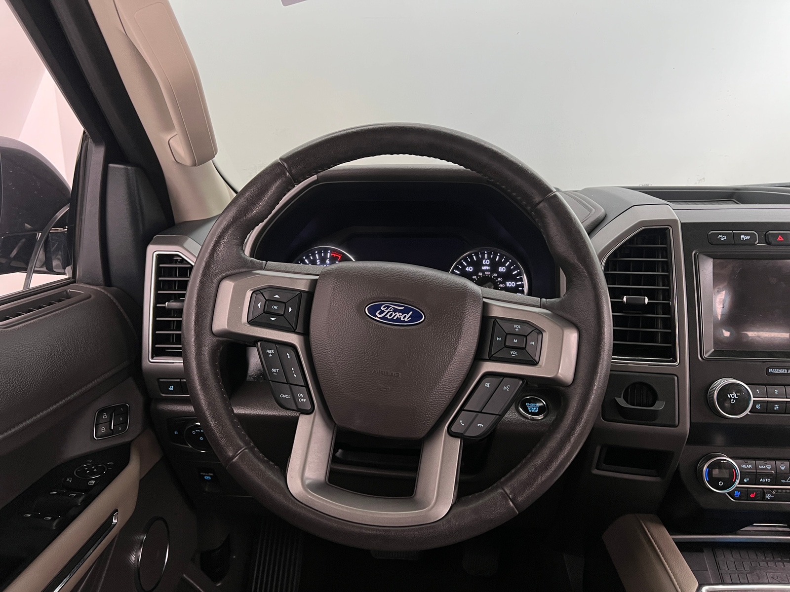 Thumbnail: 2021 Ford Expedition MAX - 4