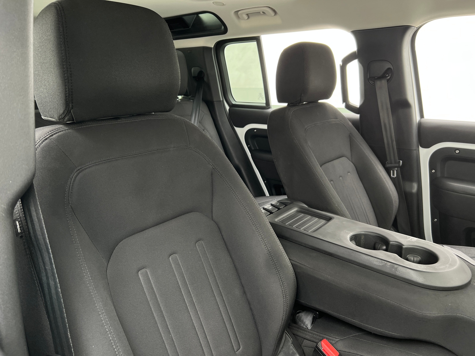 Thumbnail: 2021 Land Rover Defender - 2