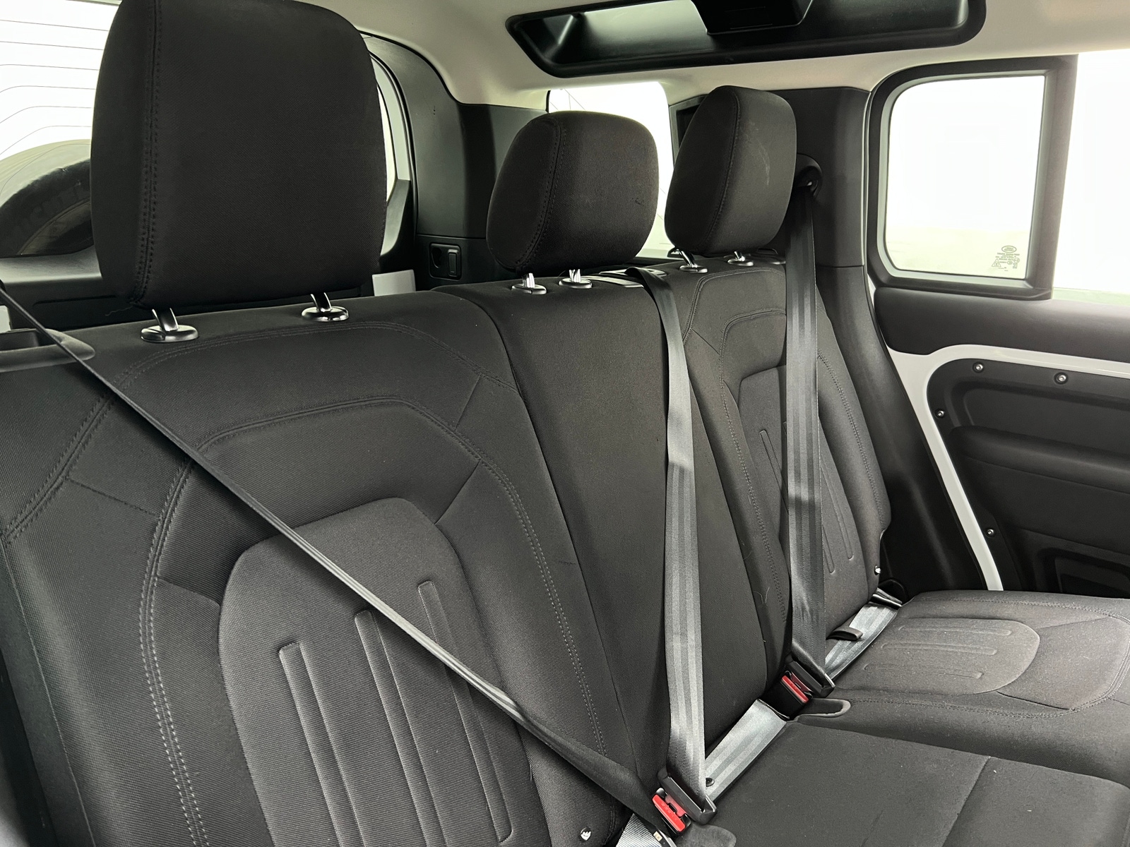 Thumbnail: 2021 Land Rover Defender - 6