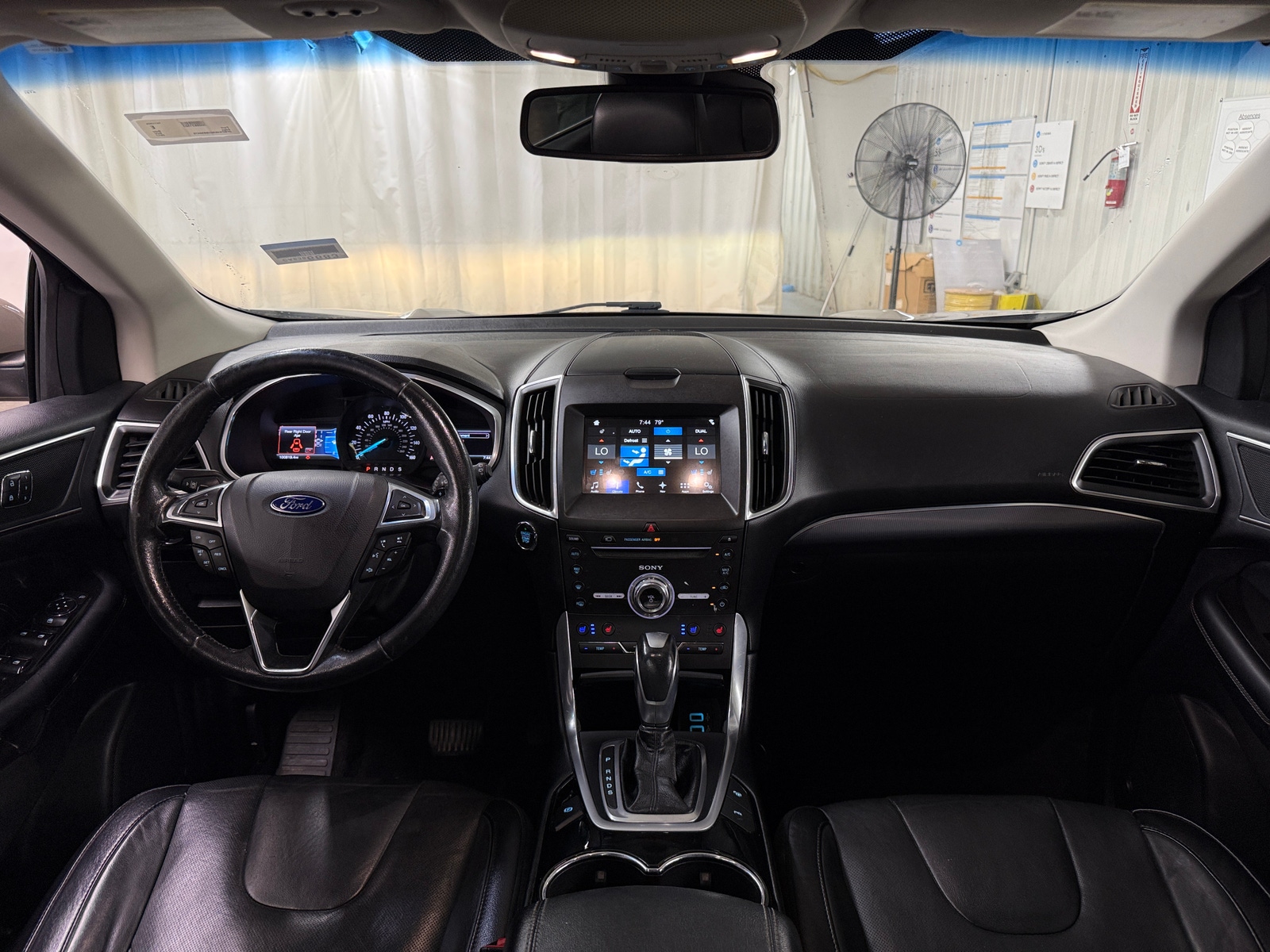 Thumbnail: 2017 Ford Edge - 2