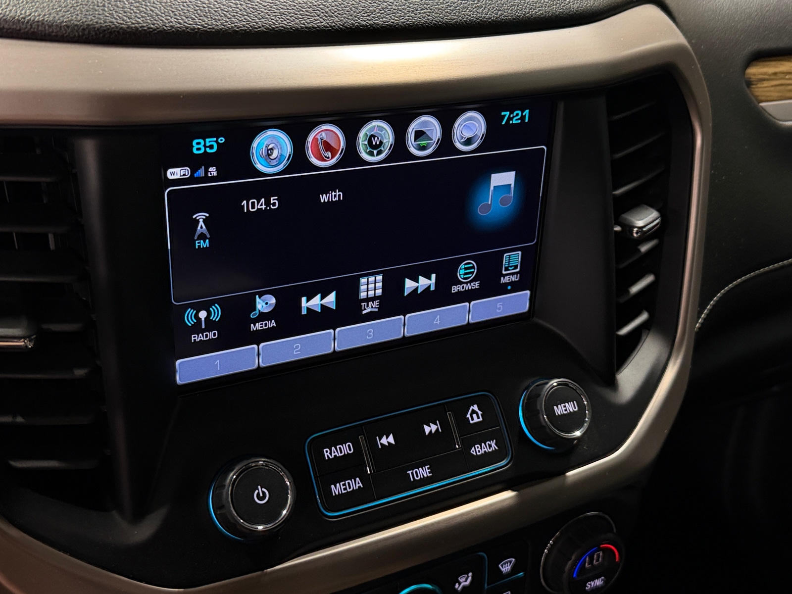 Thumbnail: 2019 GMC Acadia - 3