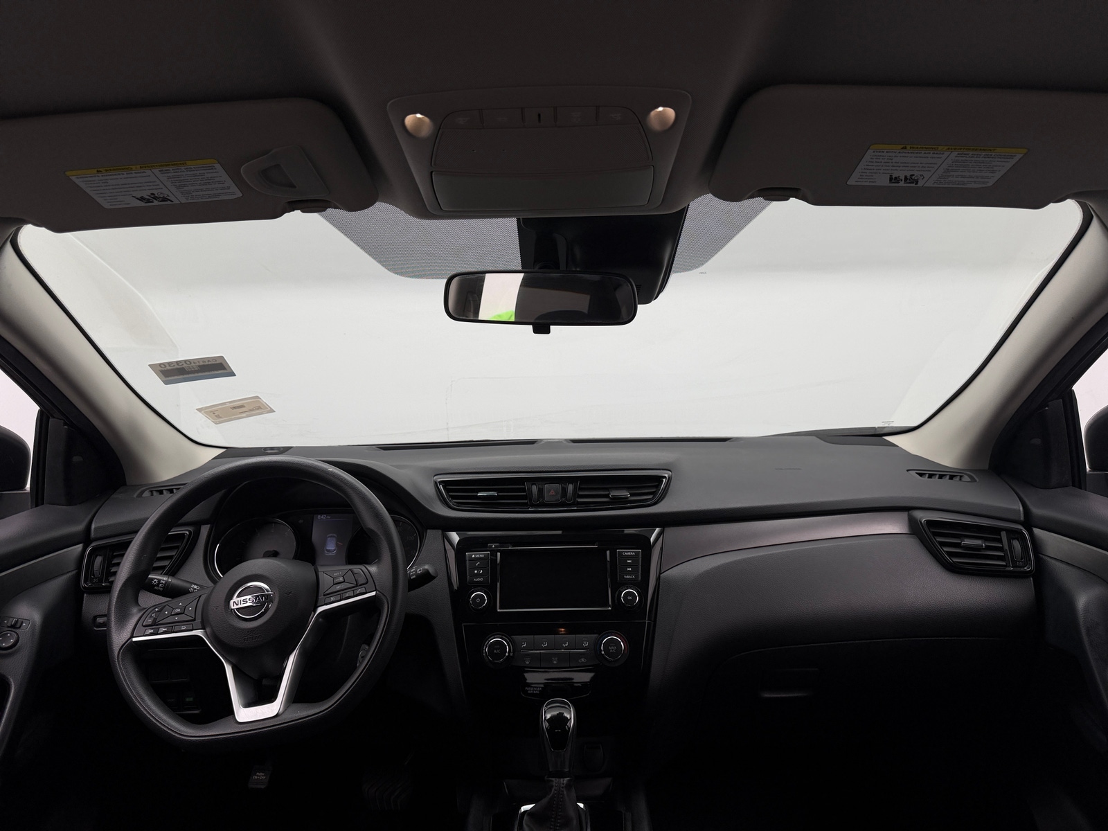 Thumbnail: 2022 Nissan Rogue Sport - 3