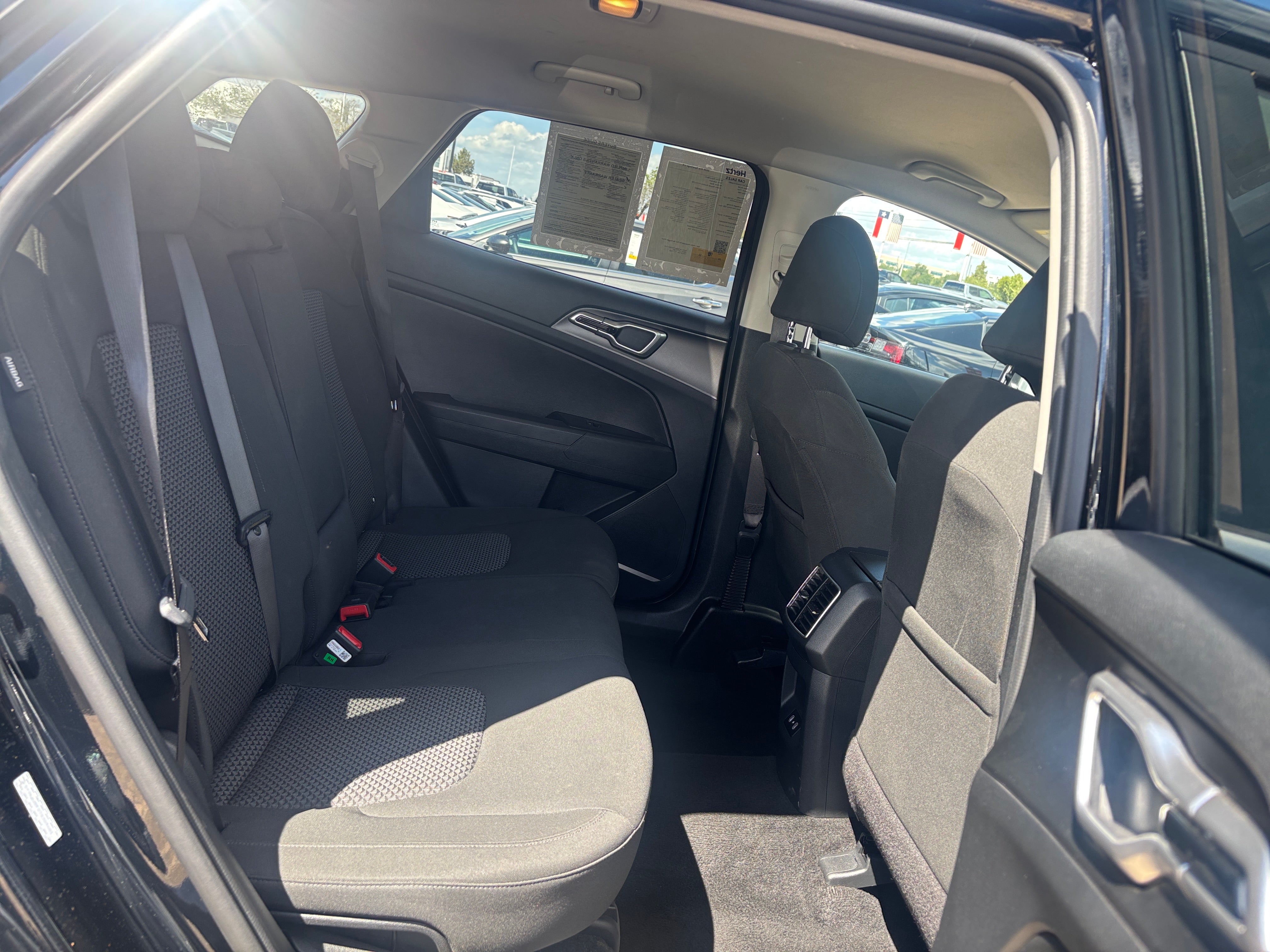2026 Kia Sportage LX - Photo 11