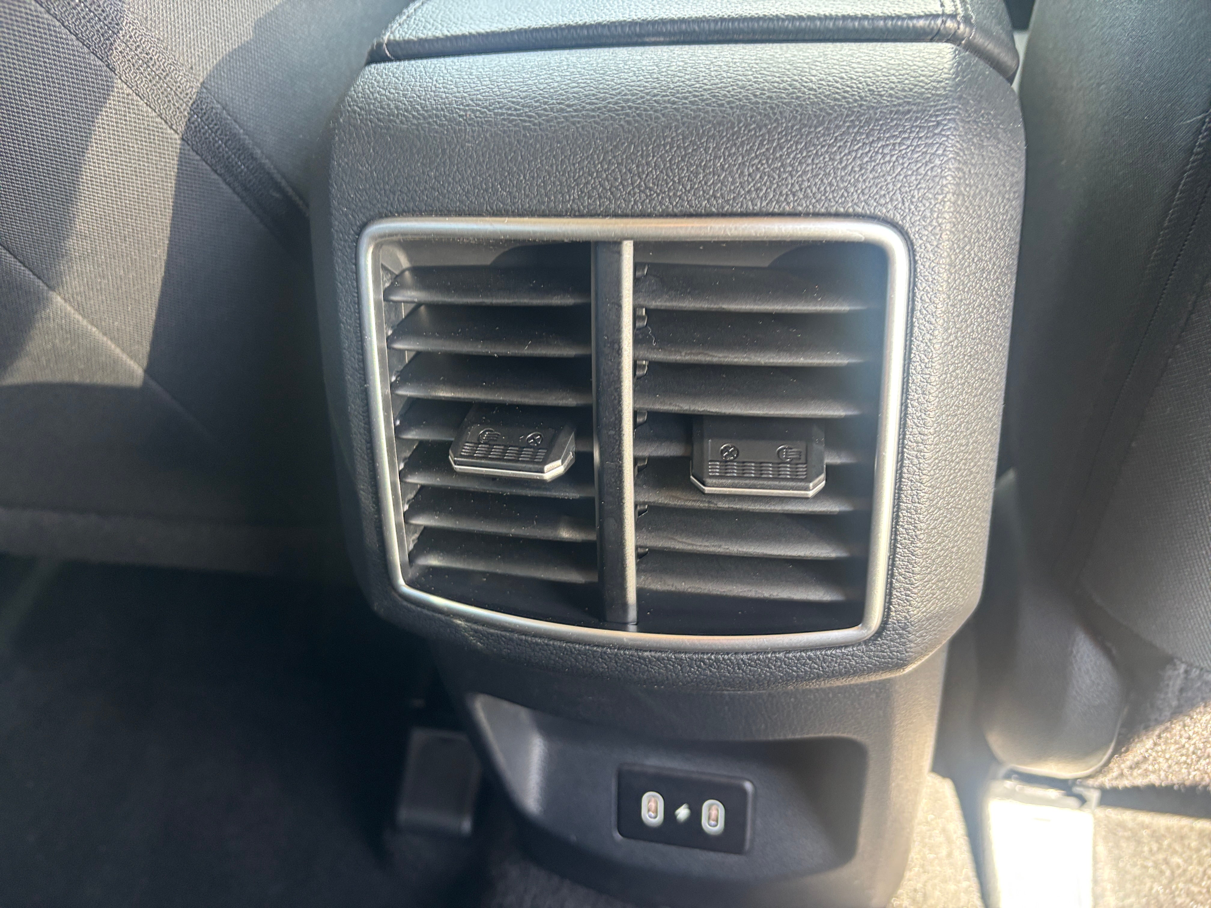 2026 Kia Sportage LX - Photo 15