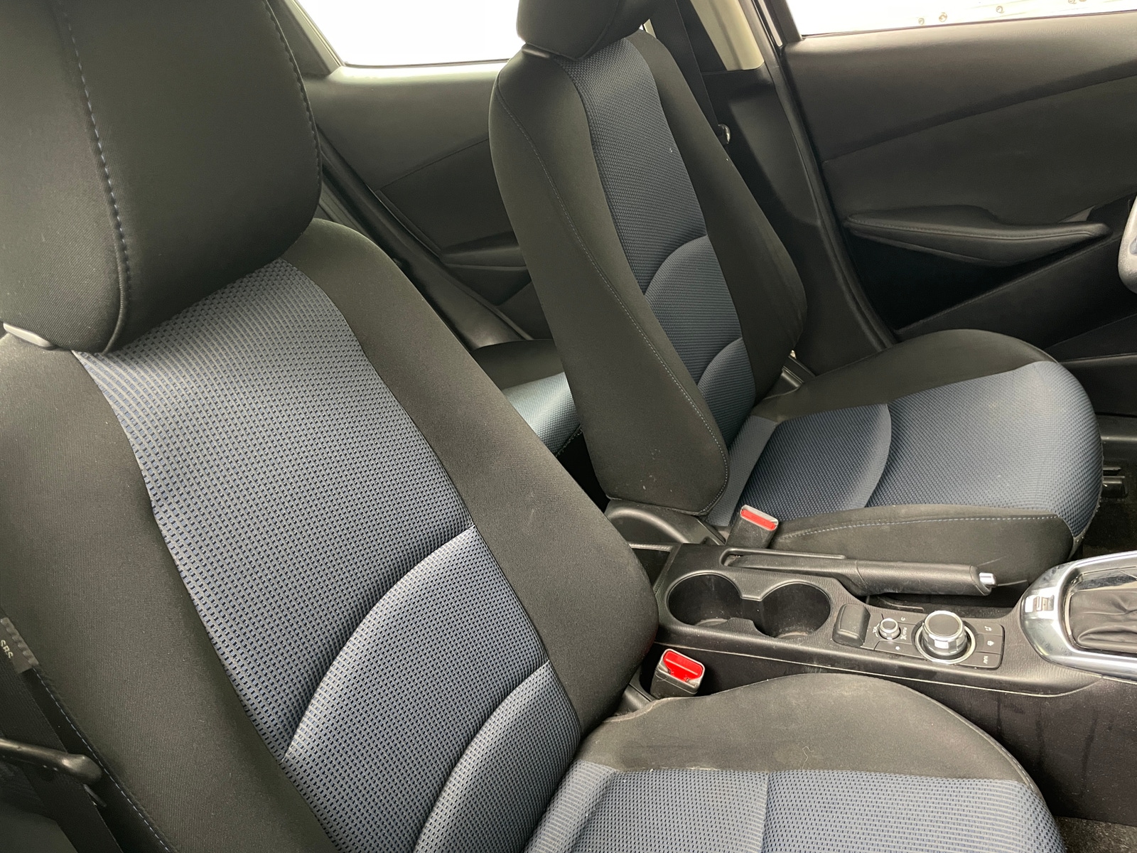 Thumbnail: 2017 Toyota Yaris iA - 2
