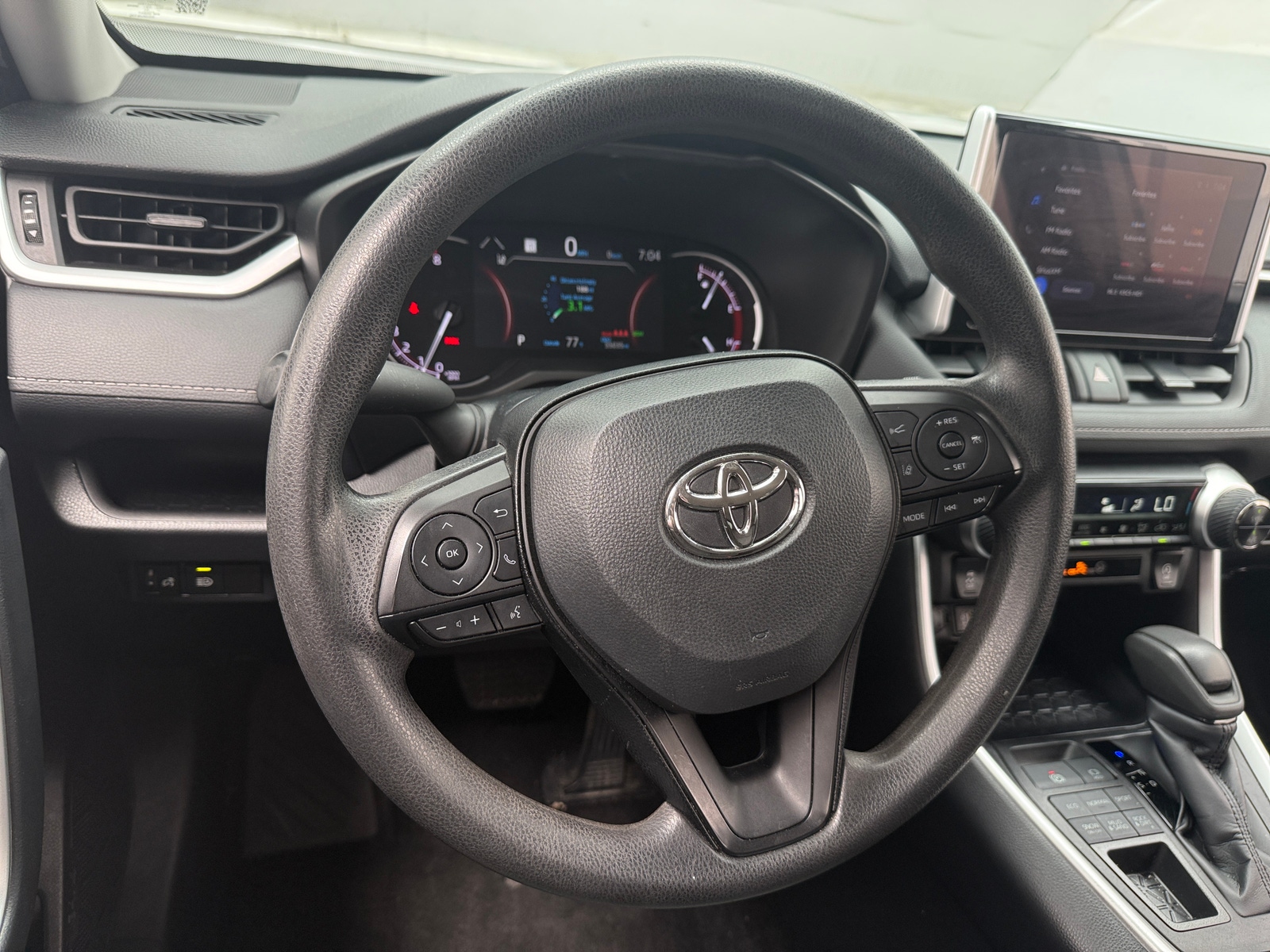 Thumbnail: 2024 Toyota RAV4 - 5