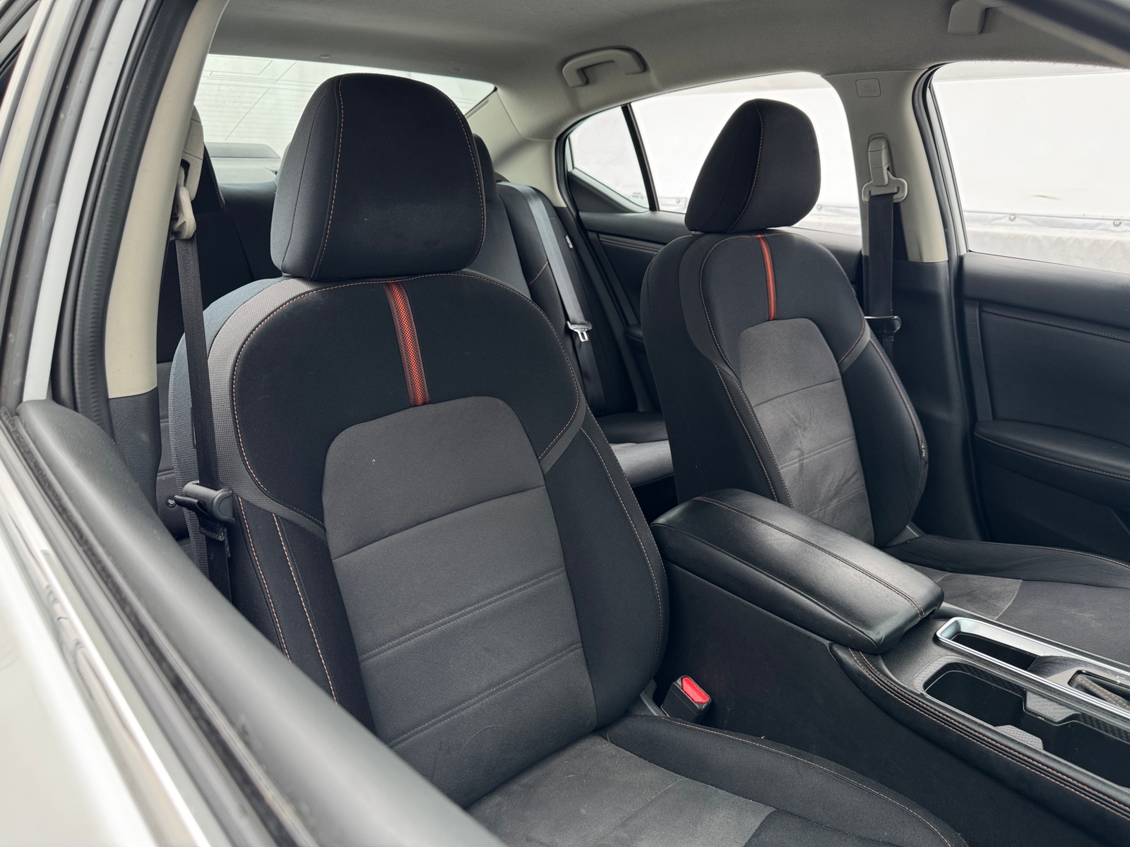 Thumbnail: 2021 Nissan Sentra - 2