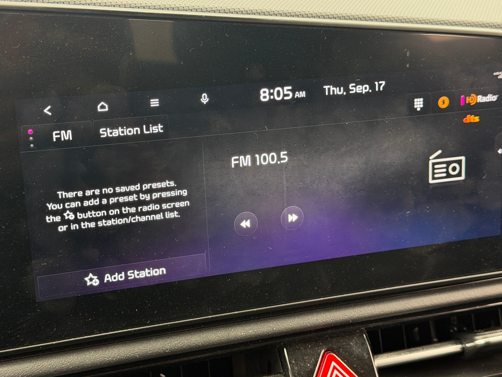 Thumbnail: 2023 Kia Niro - 3