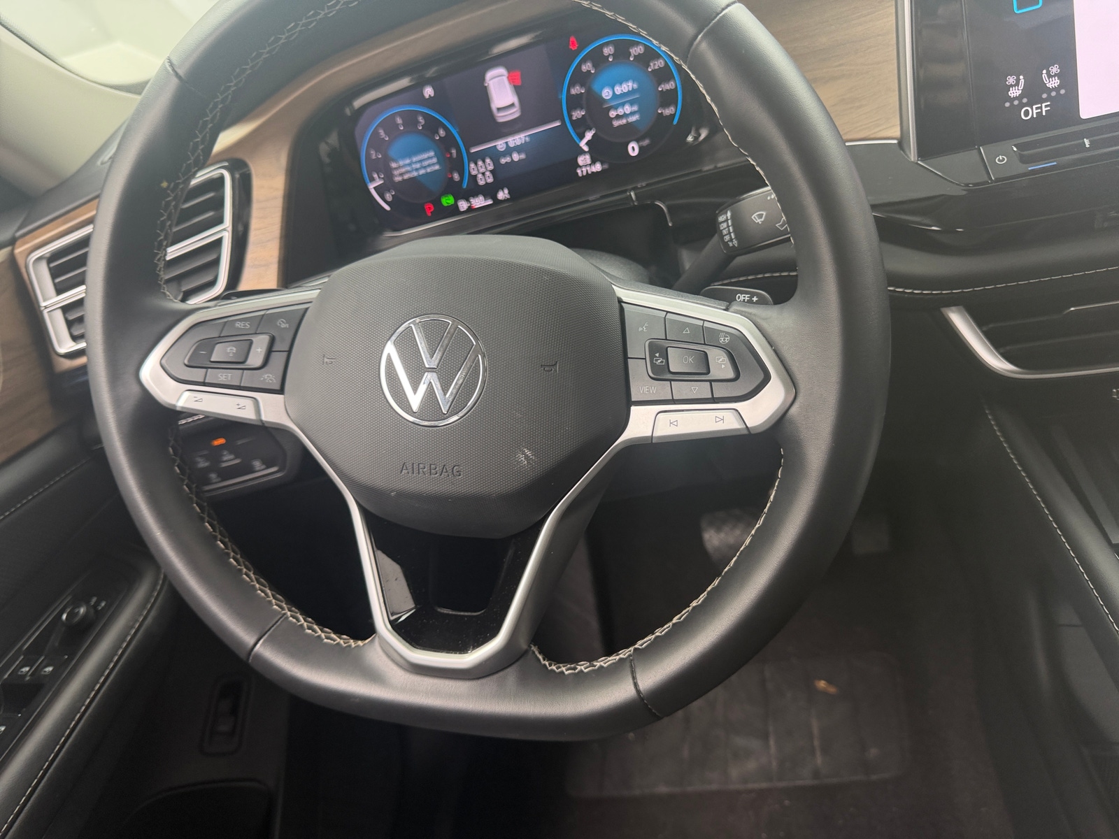 Thumbnail: 2026 Volkswagen Atlas - 4
