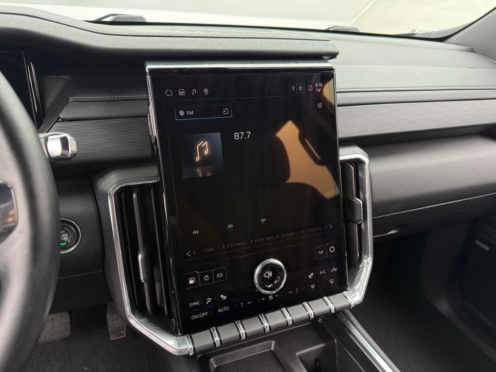 Thumbnail: 2025 GMC Acadia - 3
