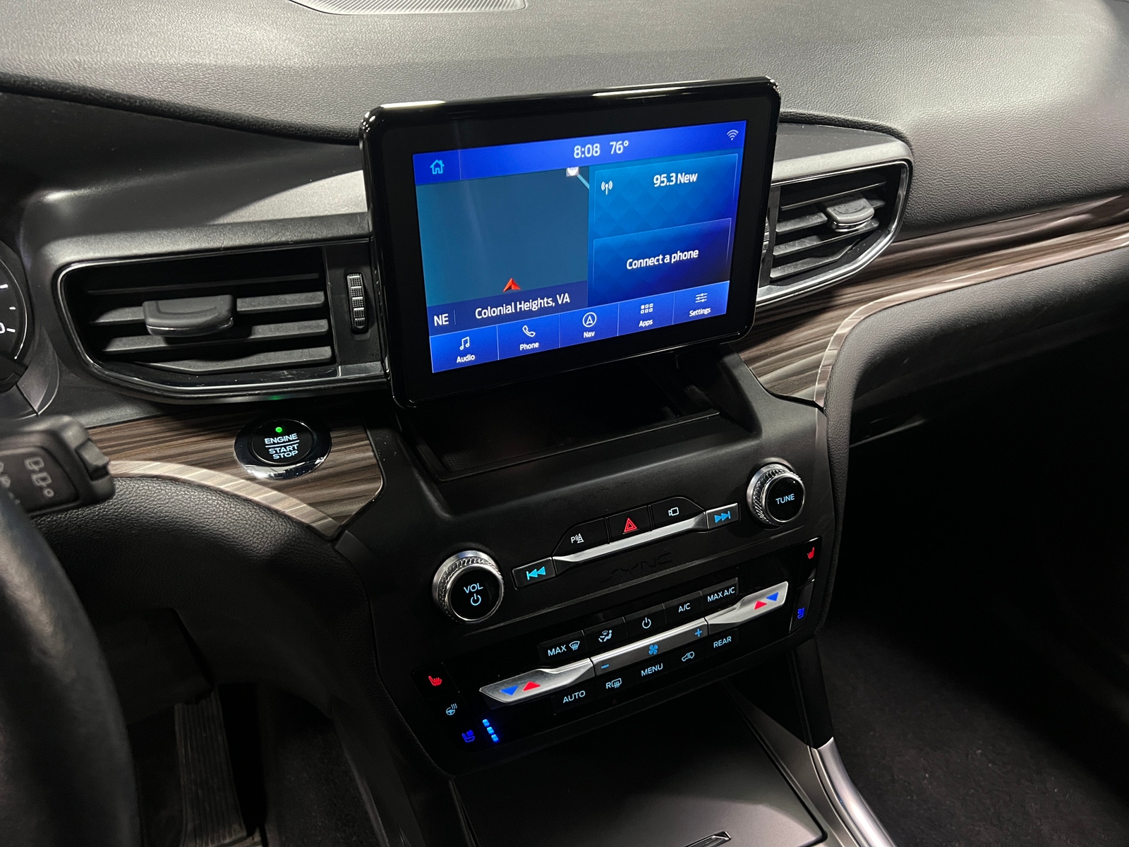 Thumbnail: 2020 Ford Explorer - 3