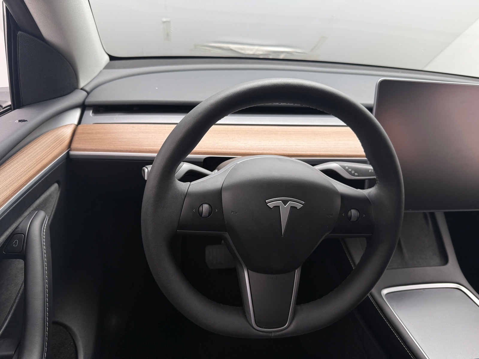 Thumbnail: 2024 Tesla Model Y - 4
