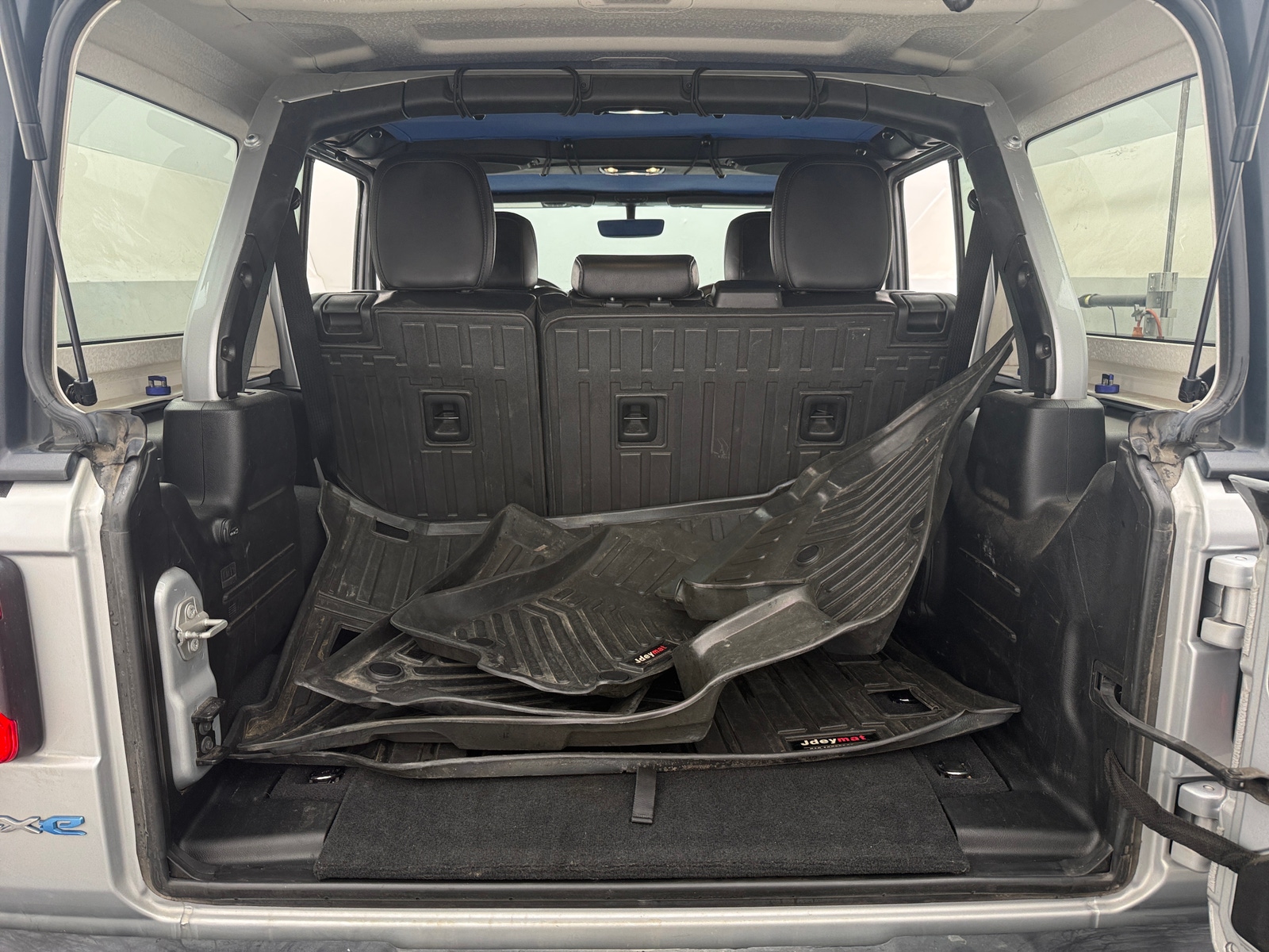 Thumbnail: 2023 Jeep Wrangler - 6