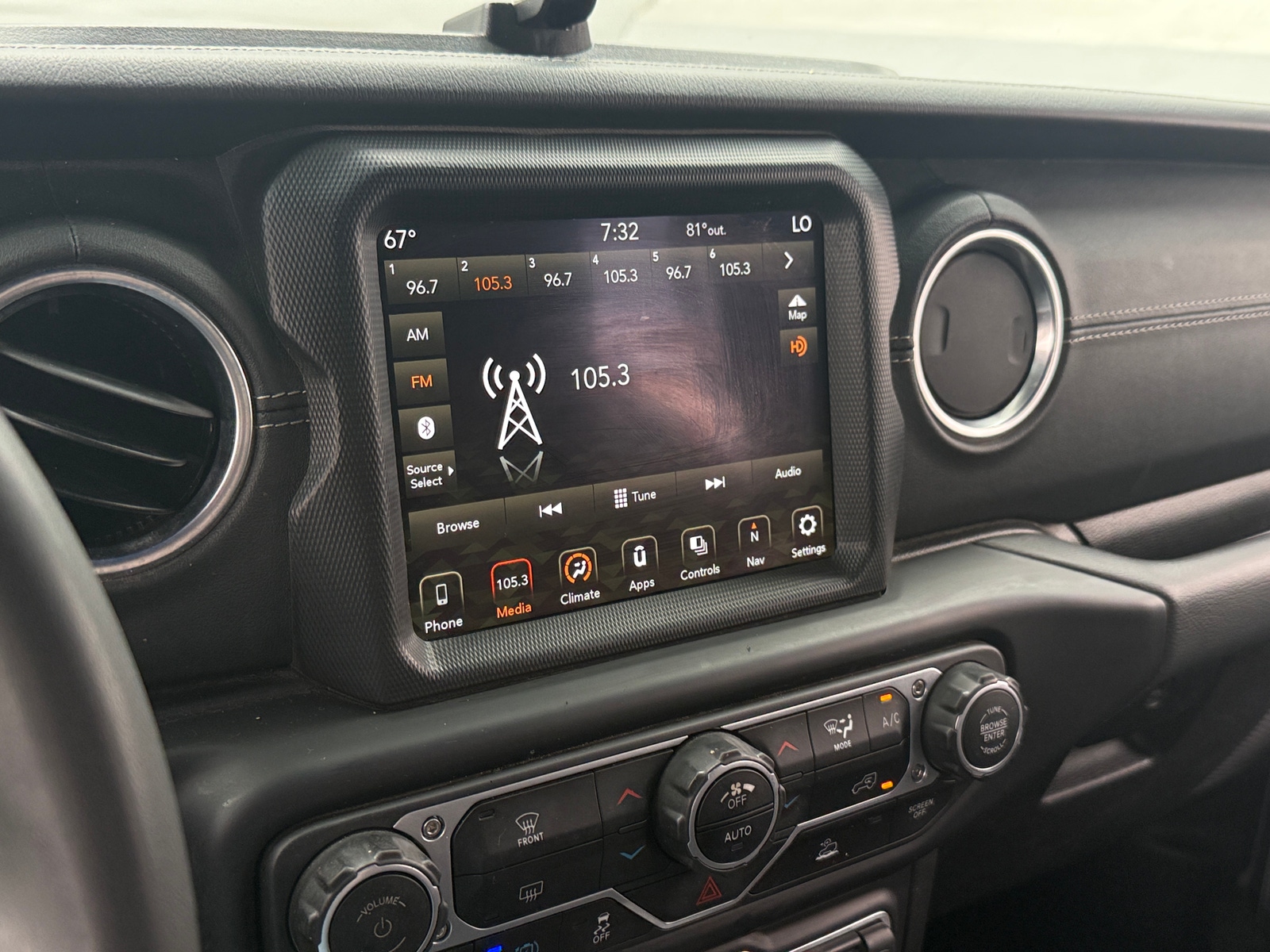 Thumbnail: 2023 Jeep Wrangler - 3