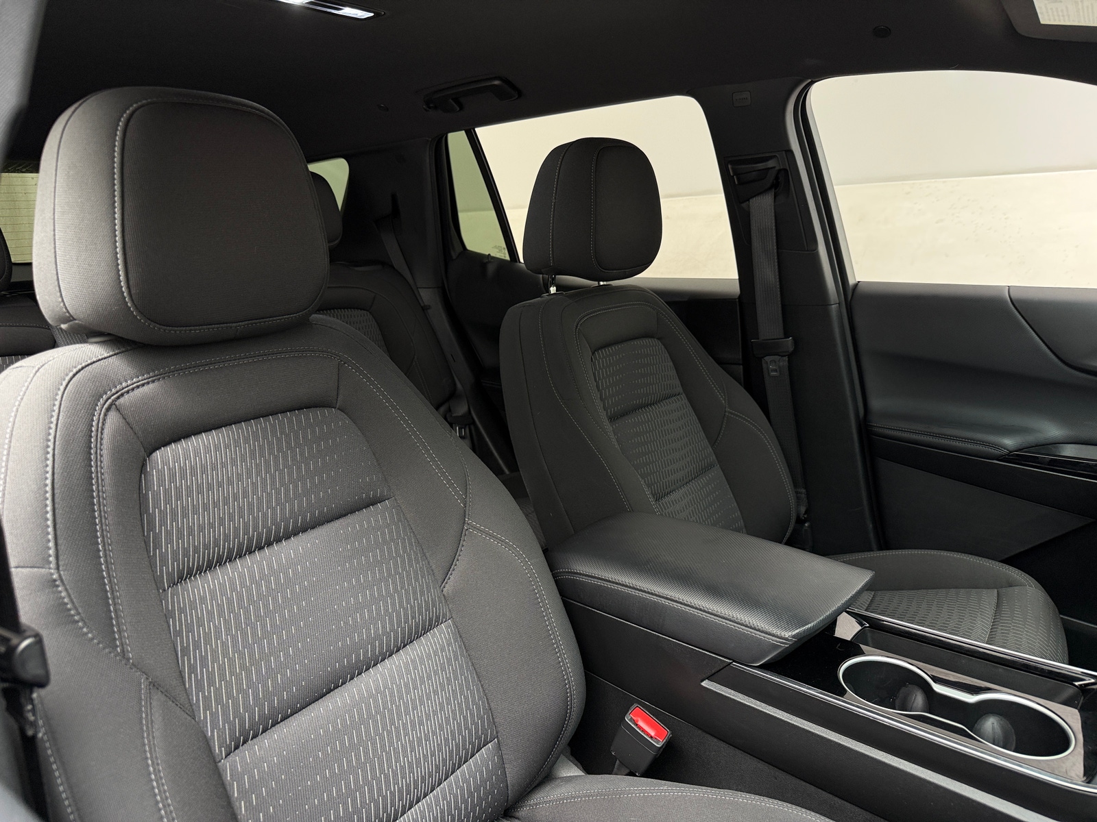Thumbnail: 2025 Chevrolet Equinox - 2