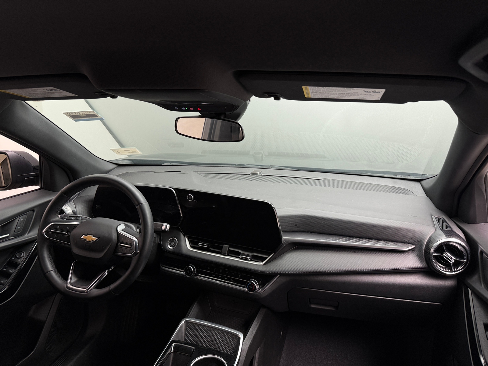 Thumbnail: 2025 Chevrolet Equinox - 3