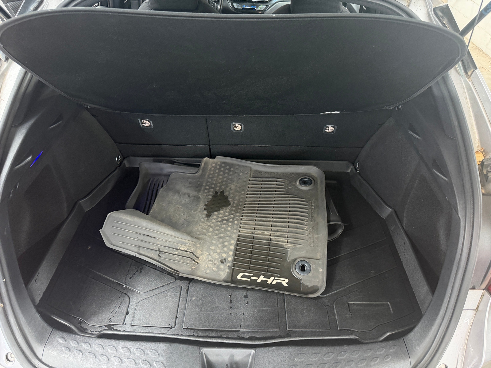 Thumbnail: 2018 Toyota C-HR - 7