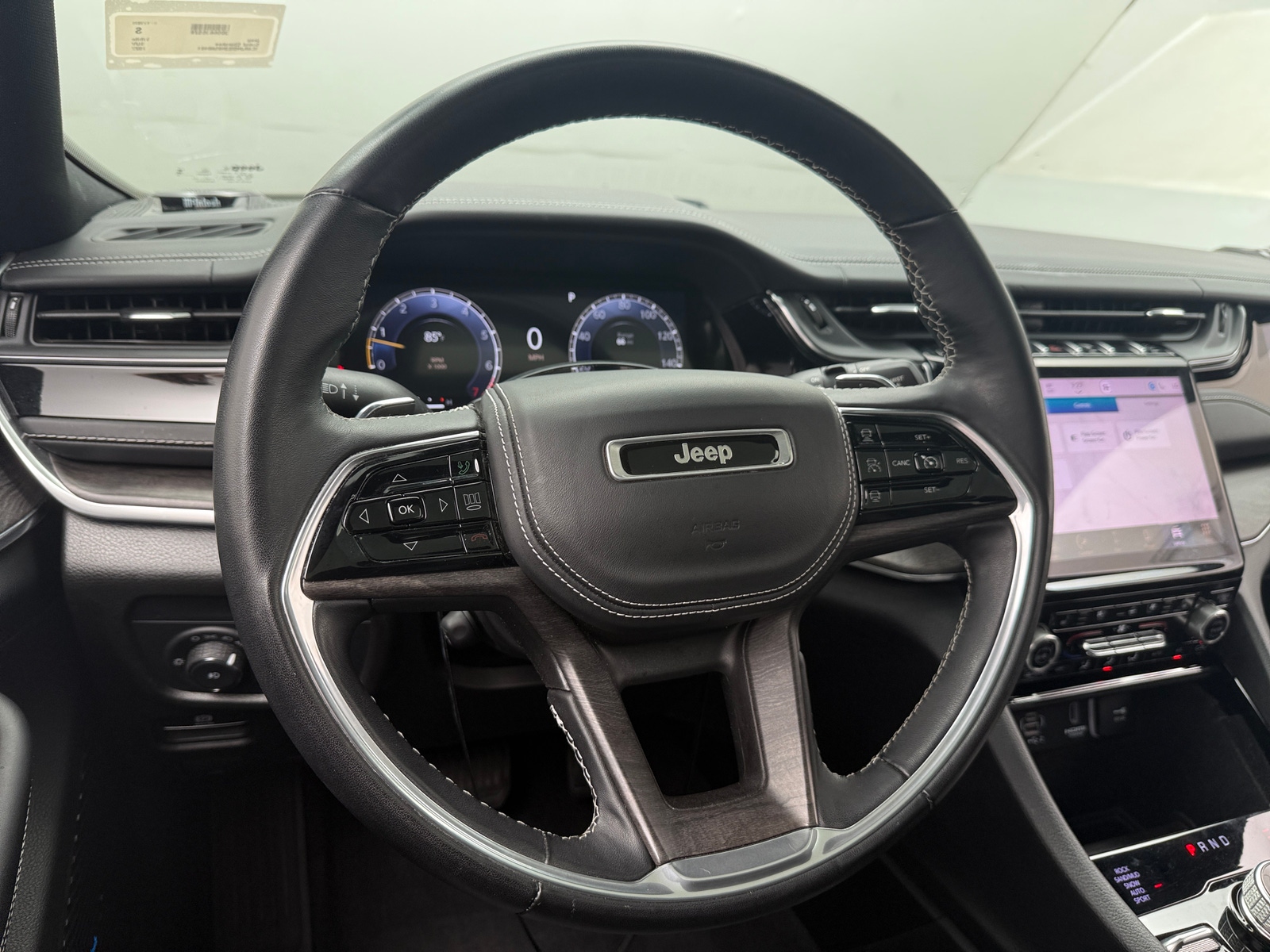 Thumbnail: 2022 Jeep Grand Cherokee - 4