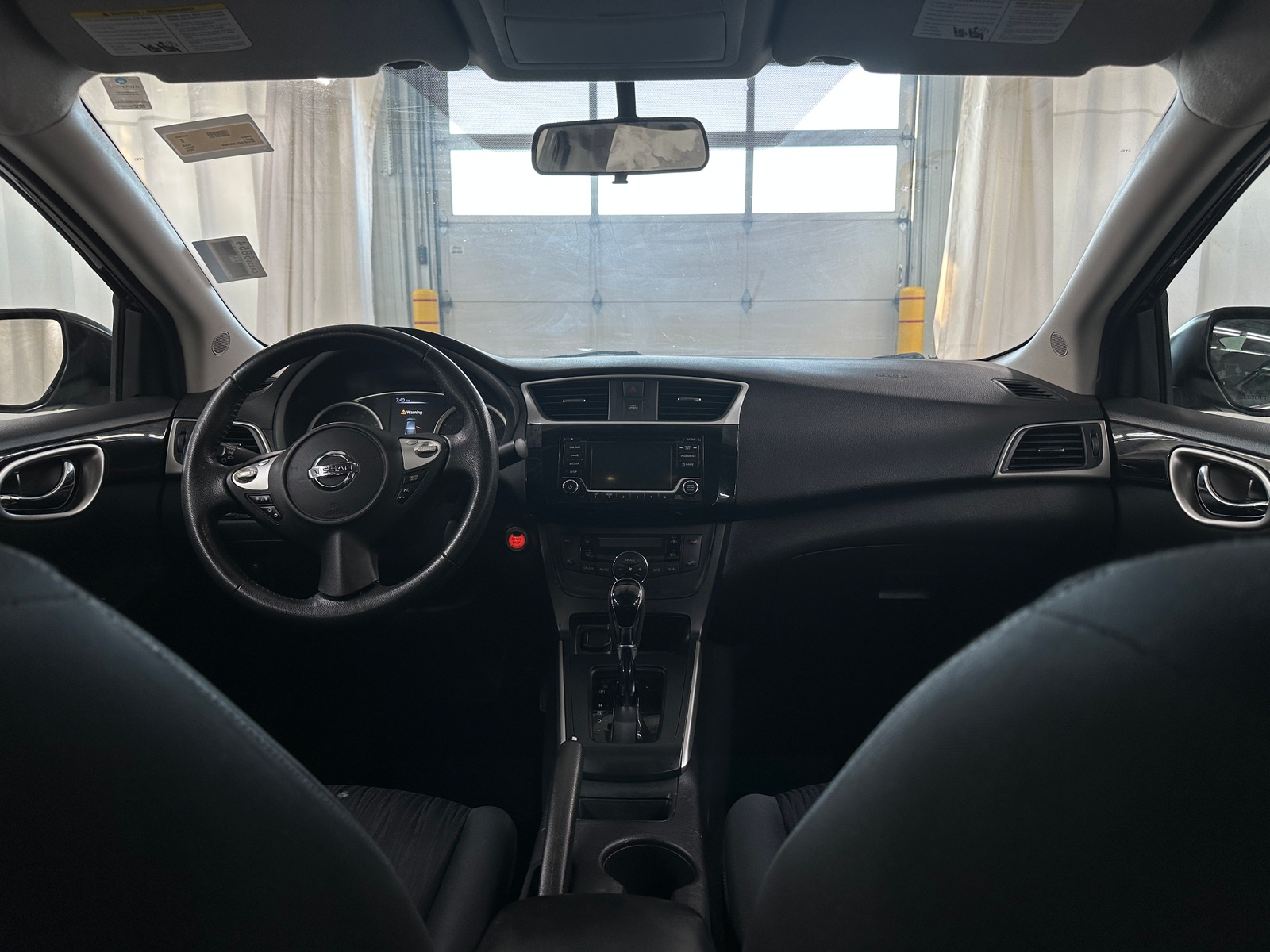 Thumbnail: 2018 Nissan Sentra - 3