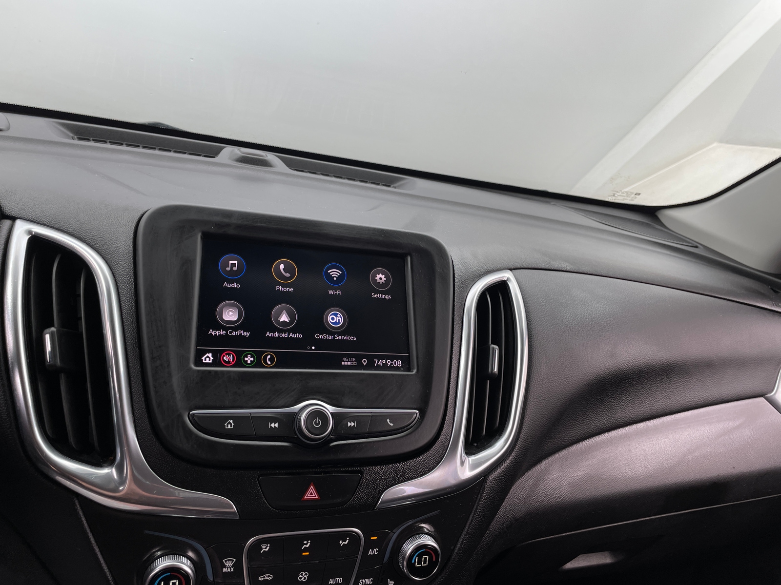 Thumbnail: 2020 Chevrolet Equinox - 4