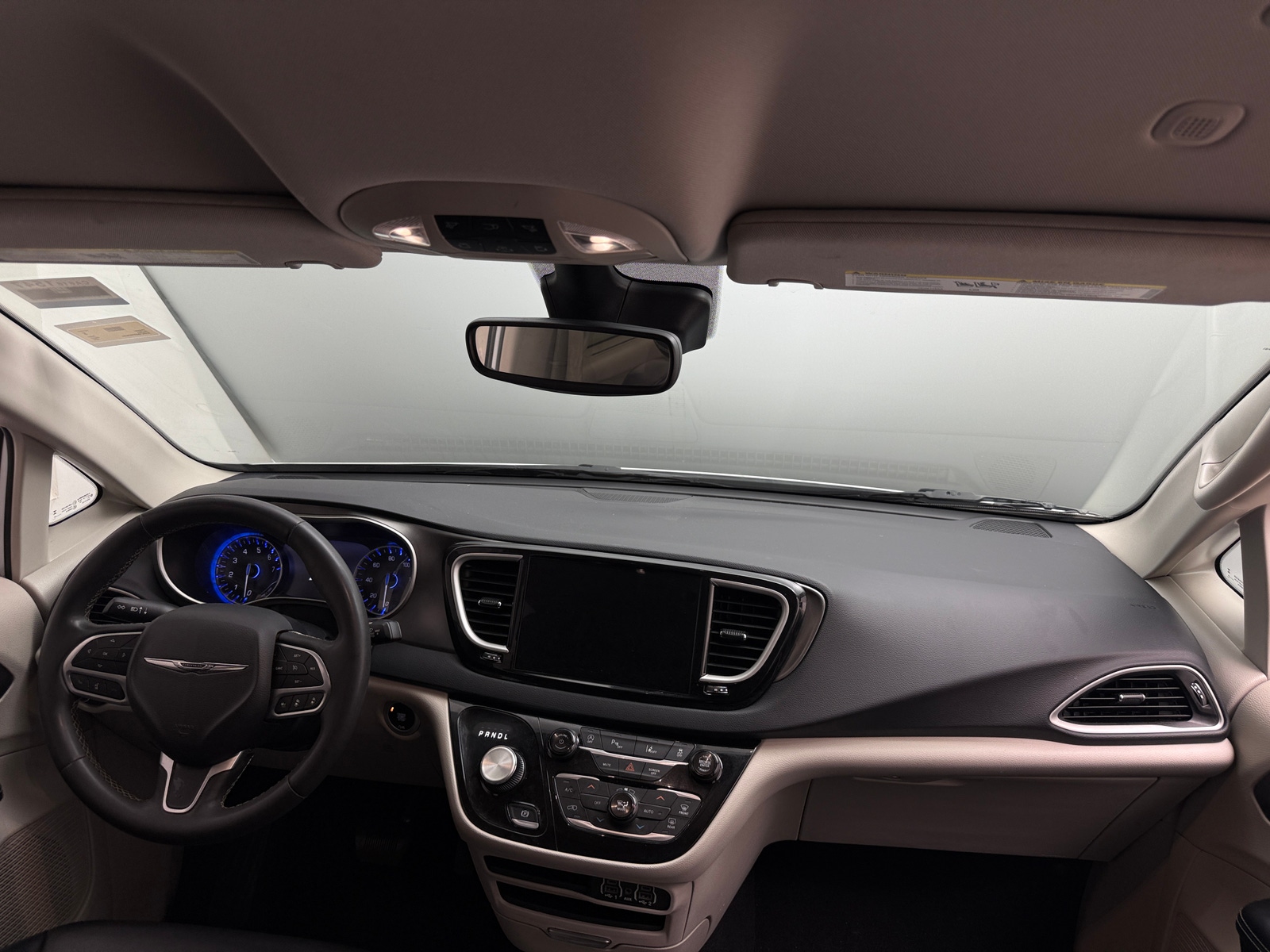 Thumbnail: 2023 Chrysler Pacifica - 2