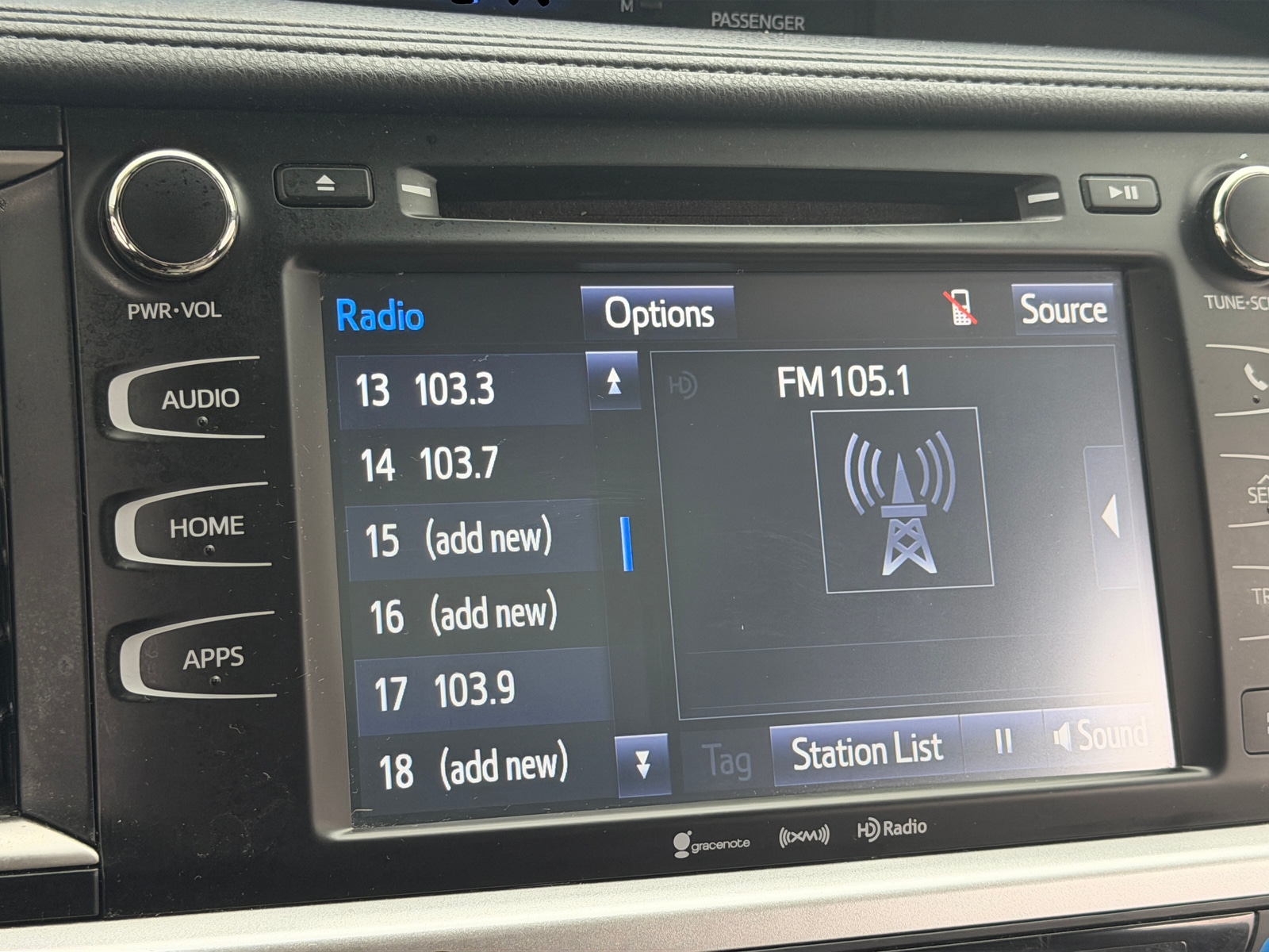 Thumbnail: 2017 Toyota Highlander - 3