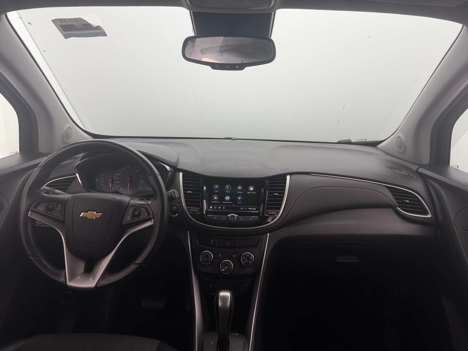 Thumbnail: 2019 Chevrolet Trax - 2