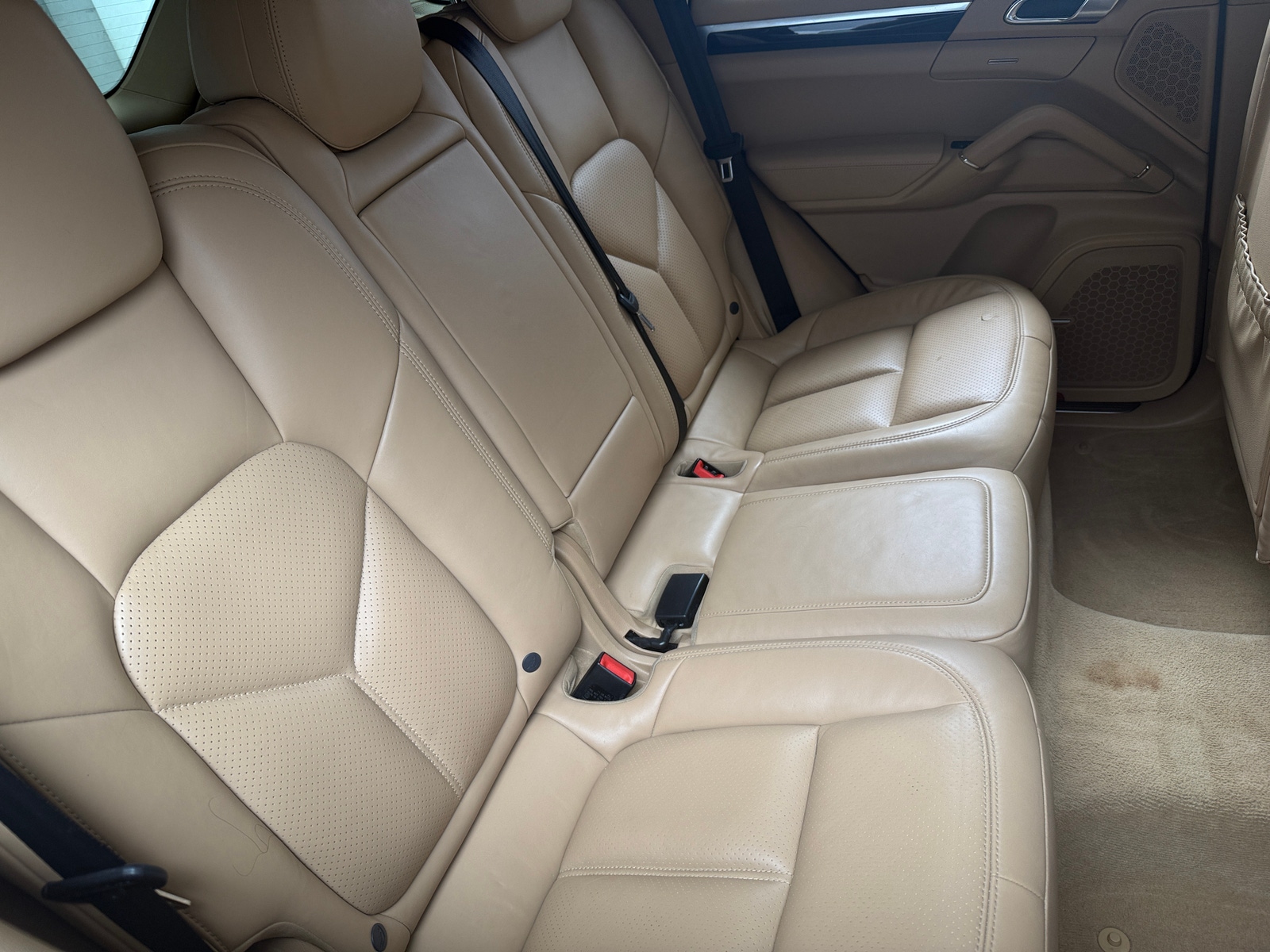 Thumbnail: 2016 Porsche Cayenne - 5