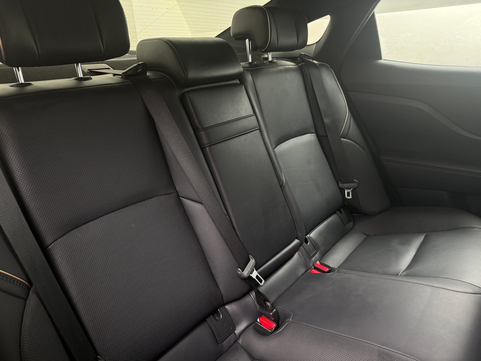 Thumbnail: 2023 Toyota Crown - 6