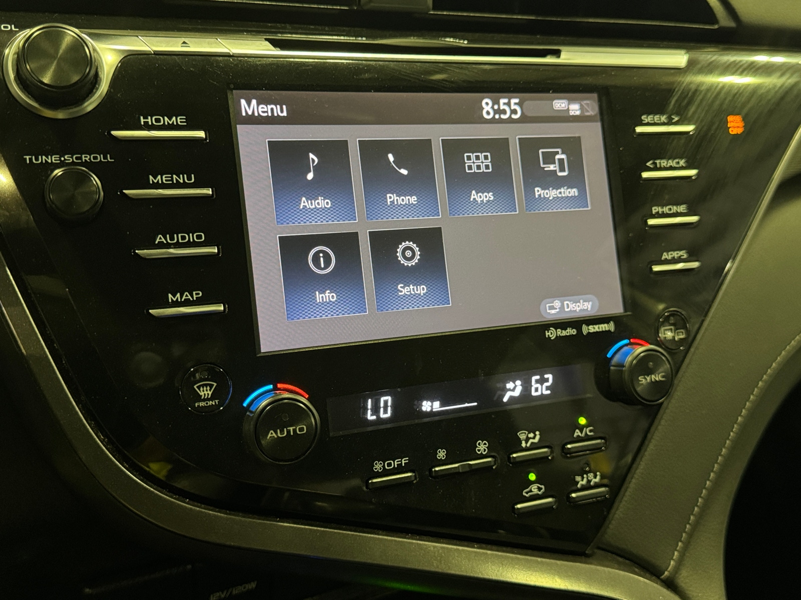 Thumbnail: 2019 Toyota Camry - 4
