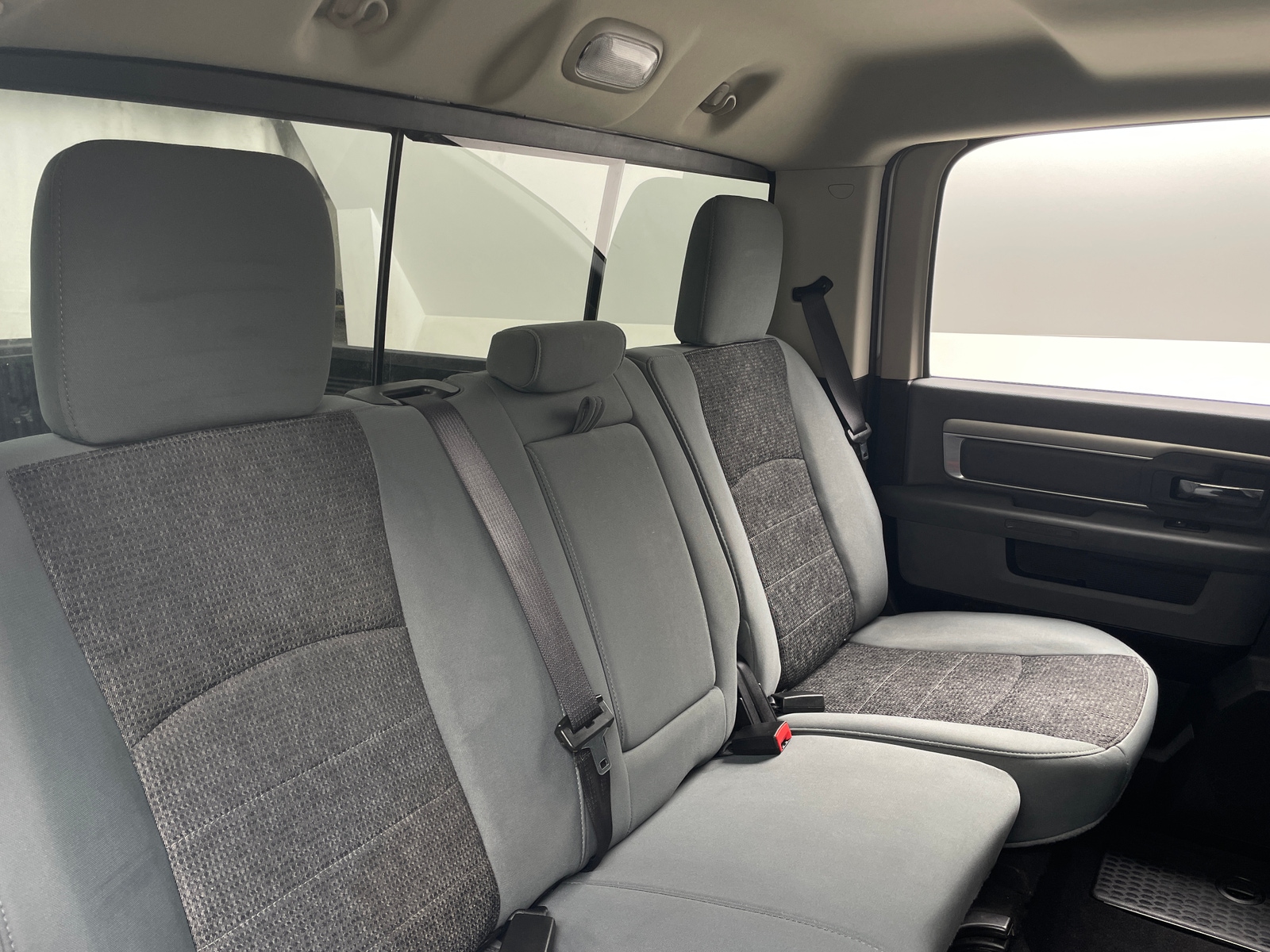 Thumbnail: 2019 RAM 1500 Classic - 6