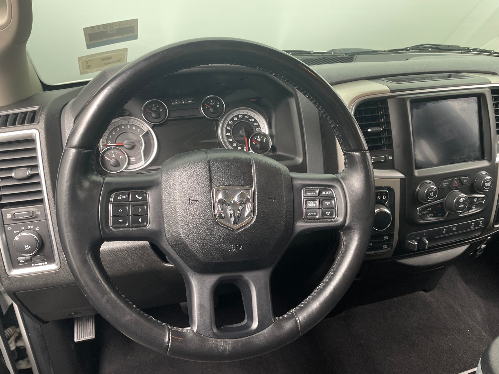 Thumbnail: 2019 RAM 1500 Classic - 5
